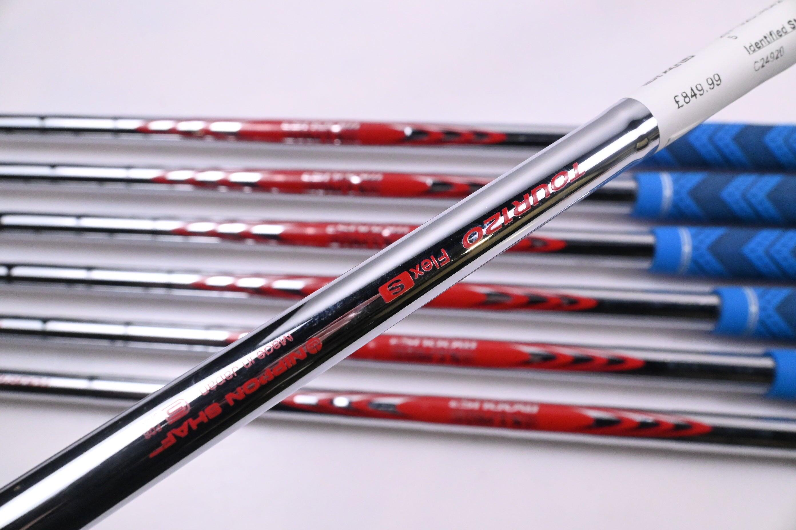 Srixon ZXi7 Irons / 4-PW / Stiff Flex N.S.Pro Modus³ Tour 120