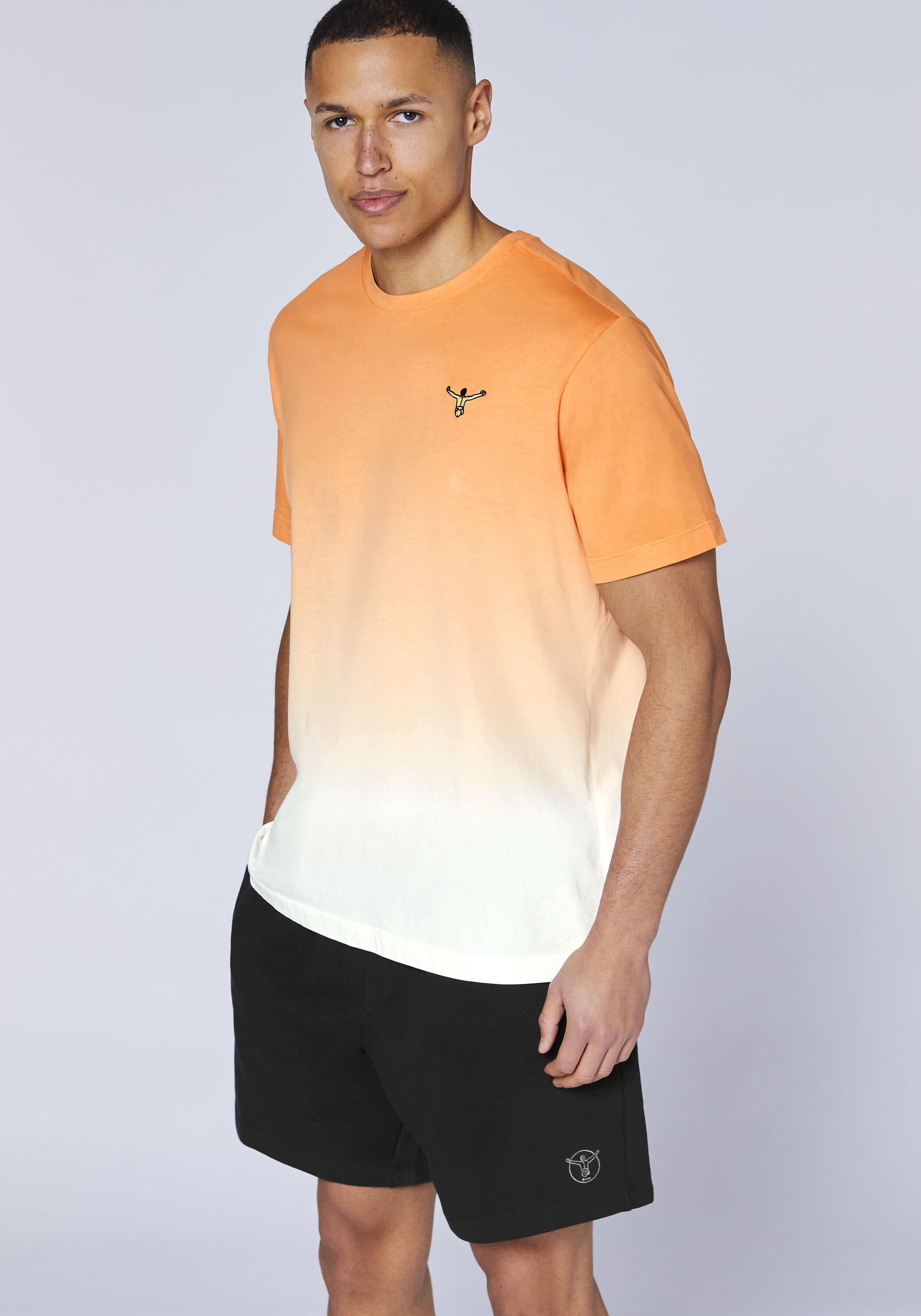 T-Shirt mit Dip-Dye Farbverlauf 6/7