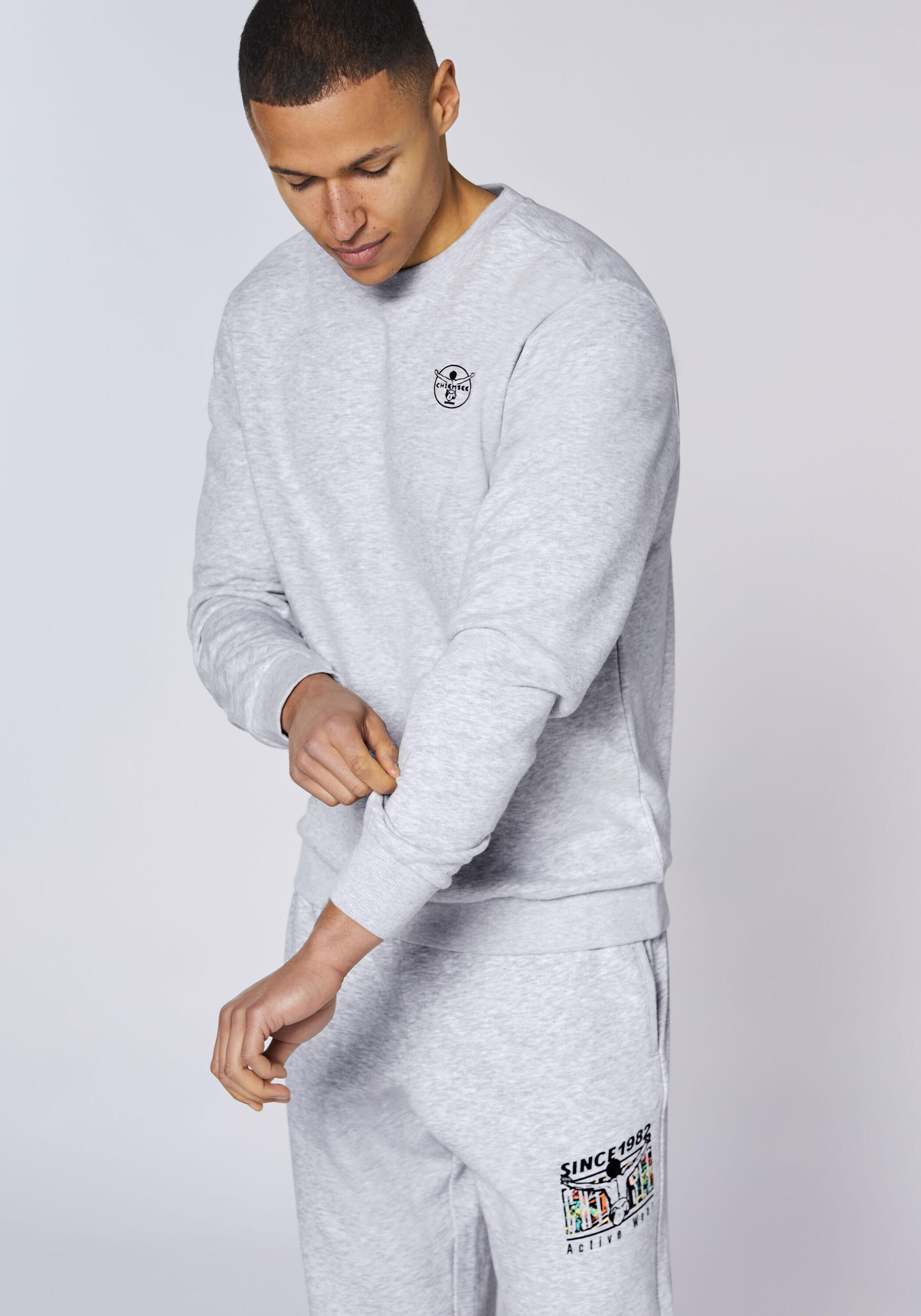 Sweatshirt mit Retroprint 6/7