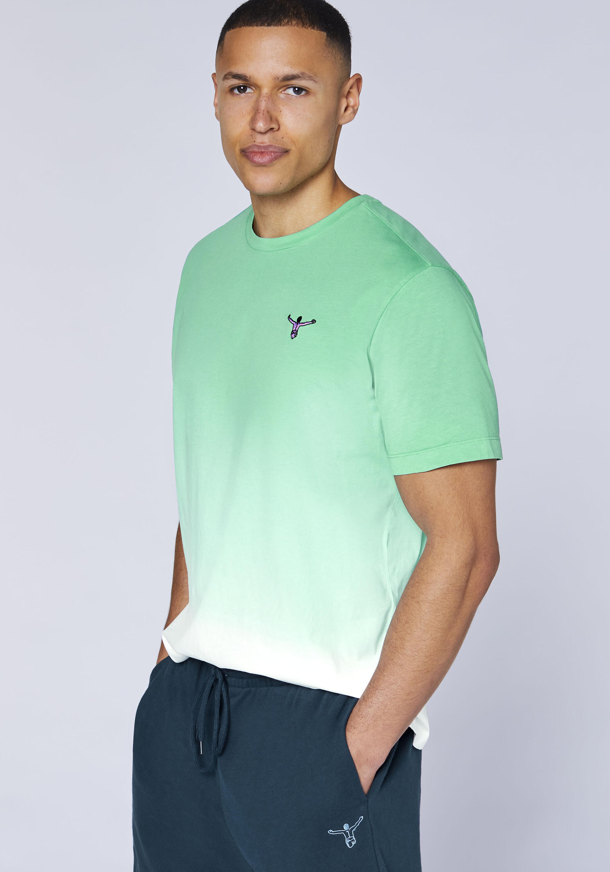 T-Shirt mit Dip-Dye Farbverlauf 6/7