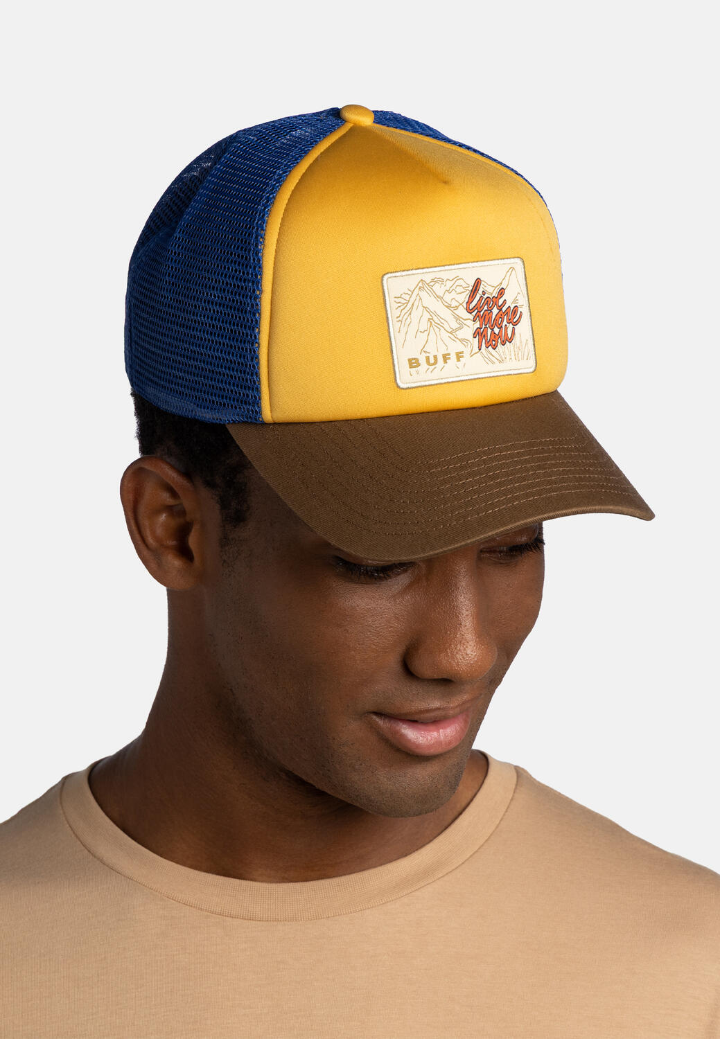 Gorra Trucker Unisex Buff Amarillo 6/7