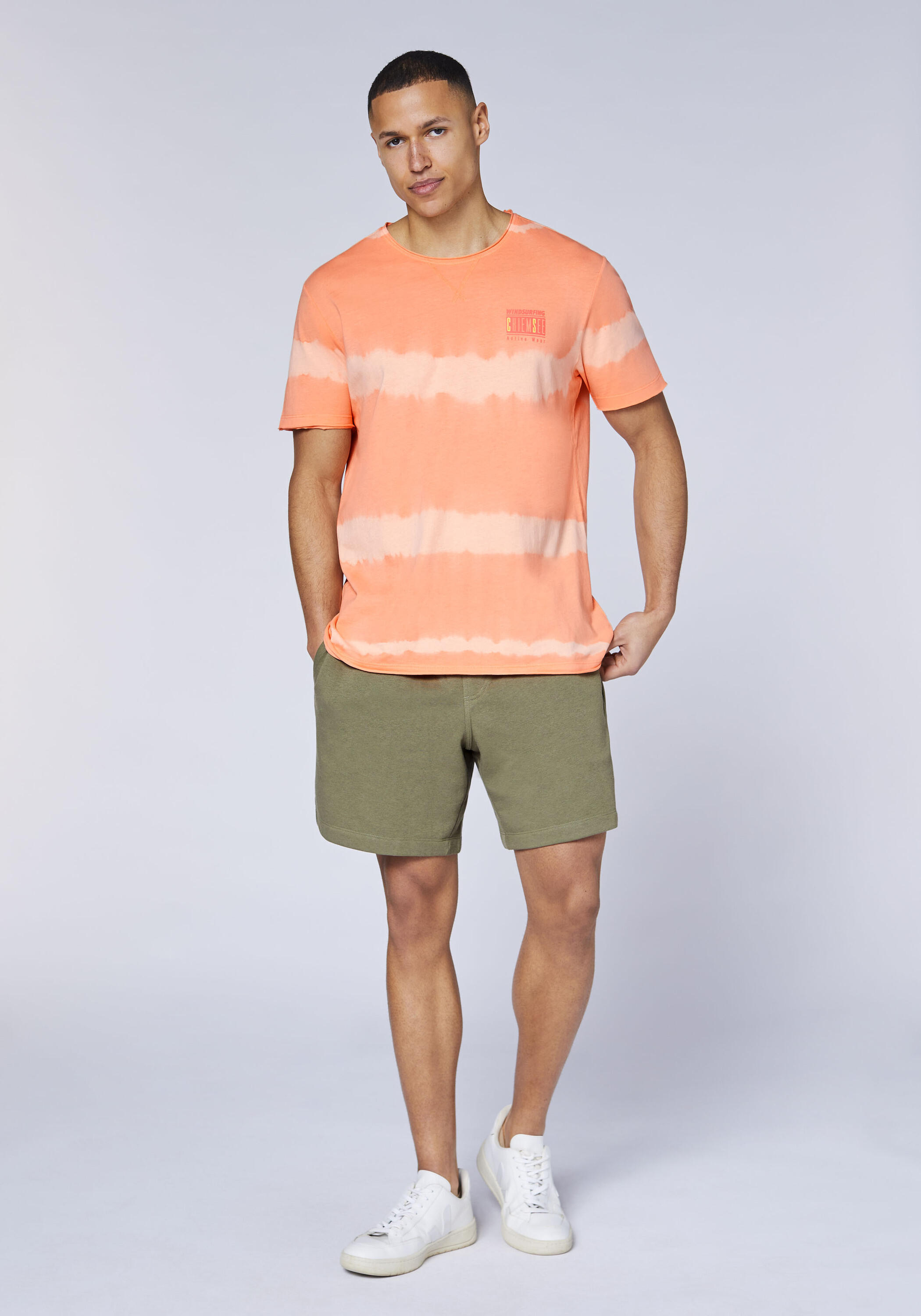 T-Shirt mit Batik-Farbverlauf 5/7