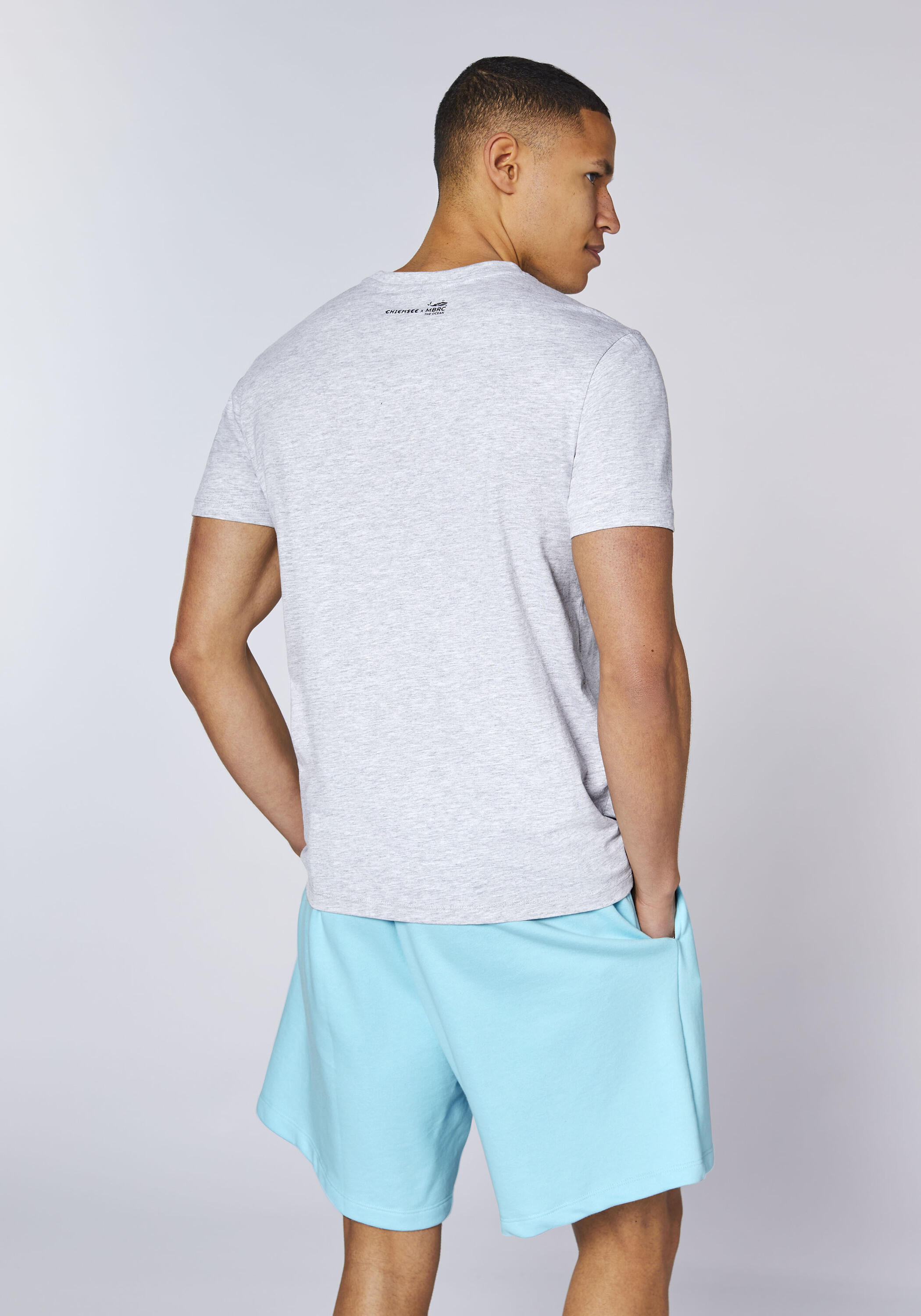 T-Shirt in Kooperation mit MBRC® the ocean 4/7