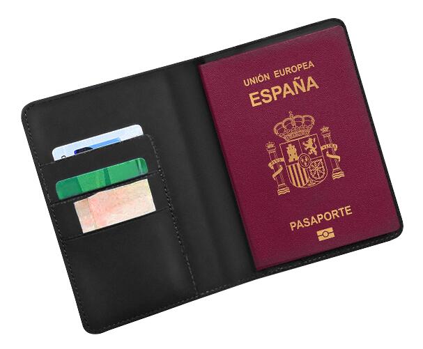 Étui passeport AirPass compatible Apple Find My - Scapade© 2/5