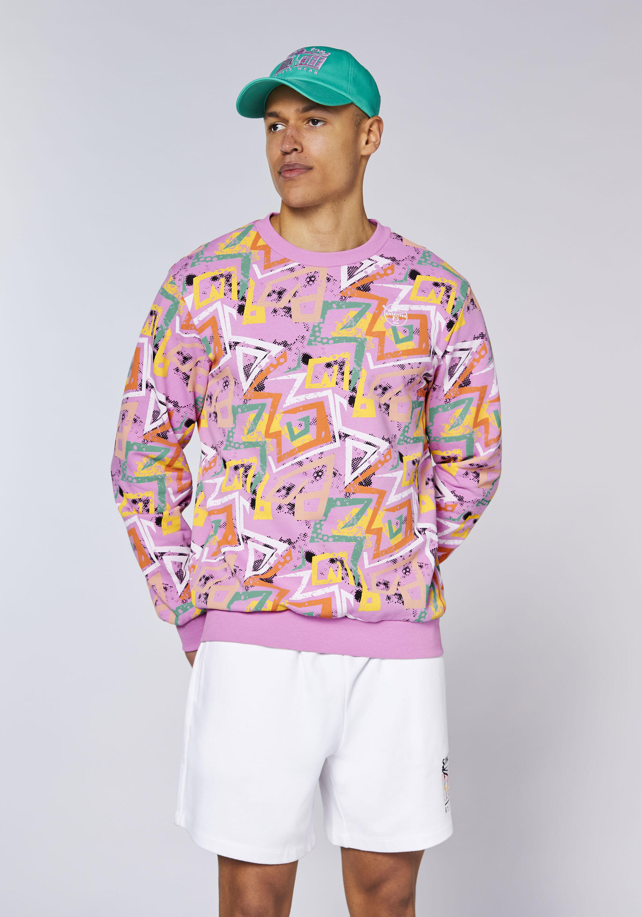 Sweatshirt mit Allover-Print und Retro-Rückenprint 3/7
