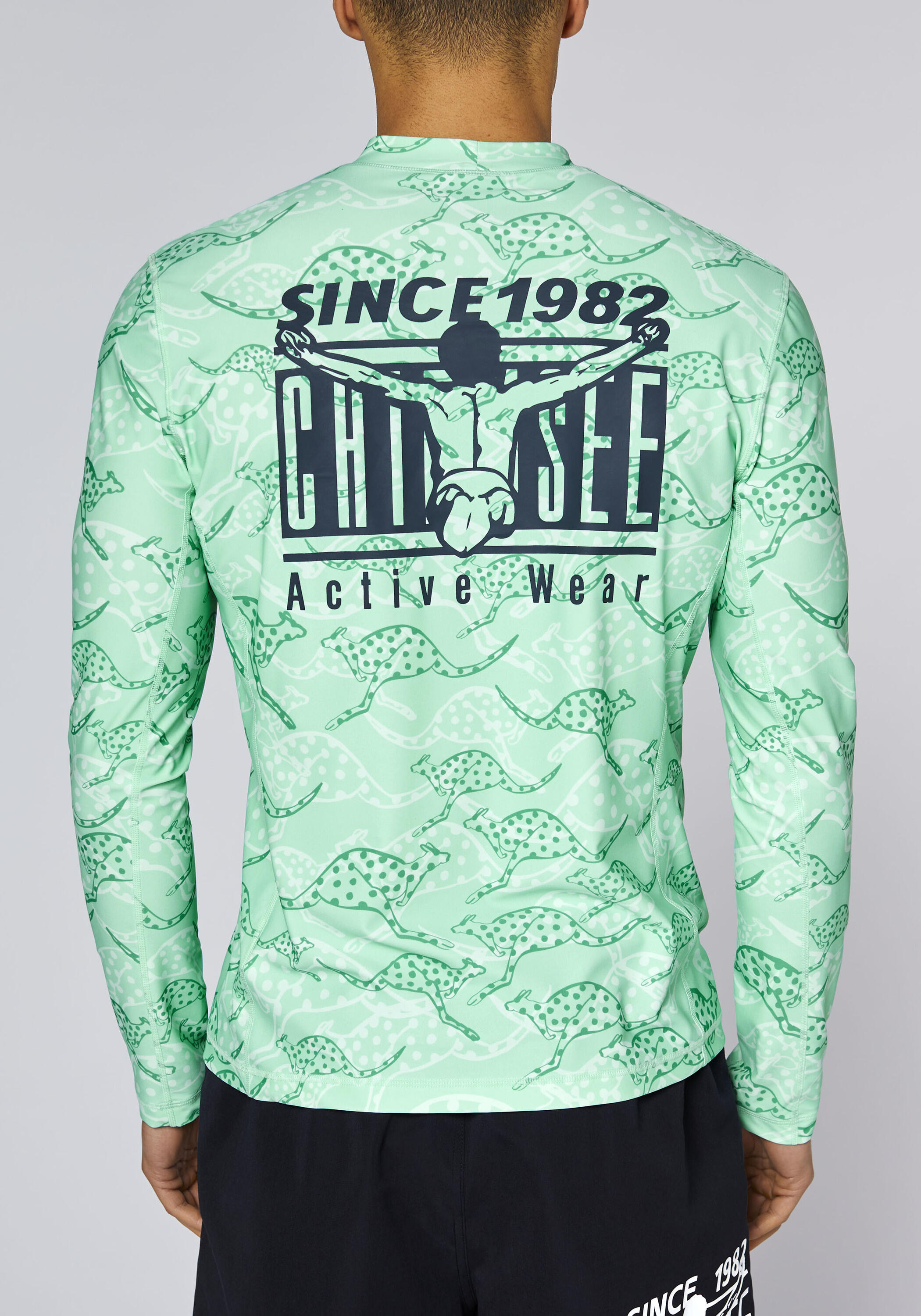 UV-Badeshirt mit Alloverprint 7/7