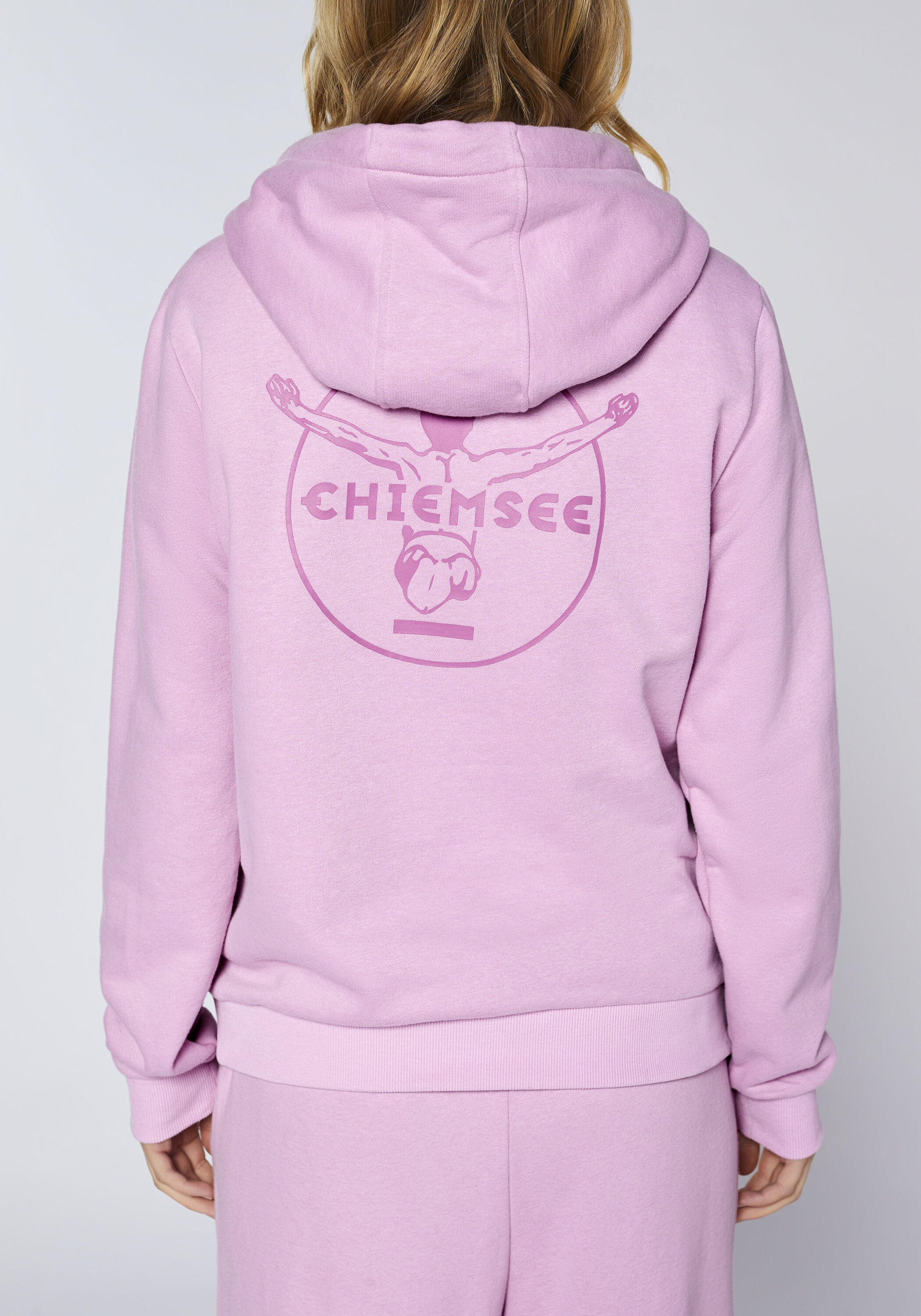 Kapuzensweatshirt mit Kängurutasche 7/7