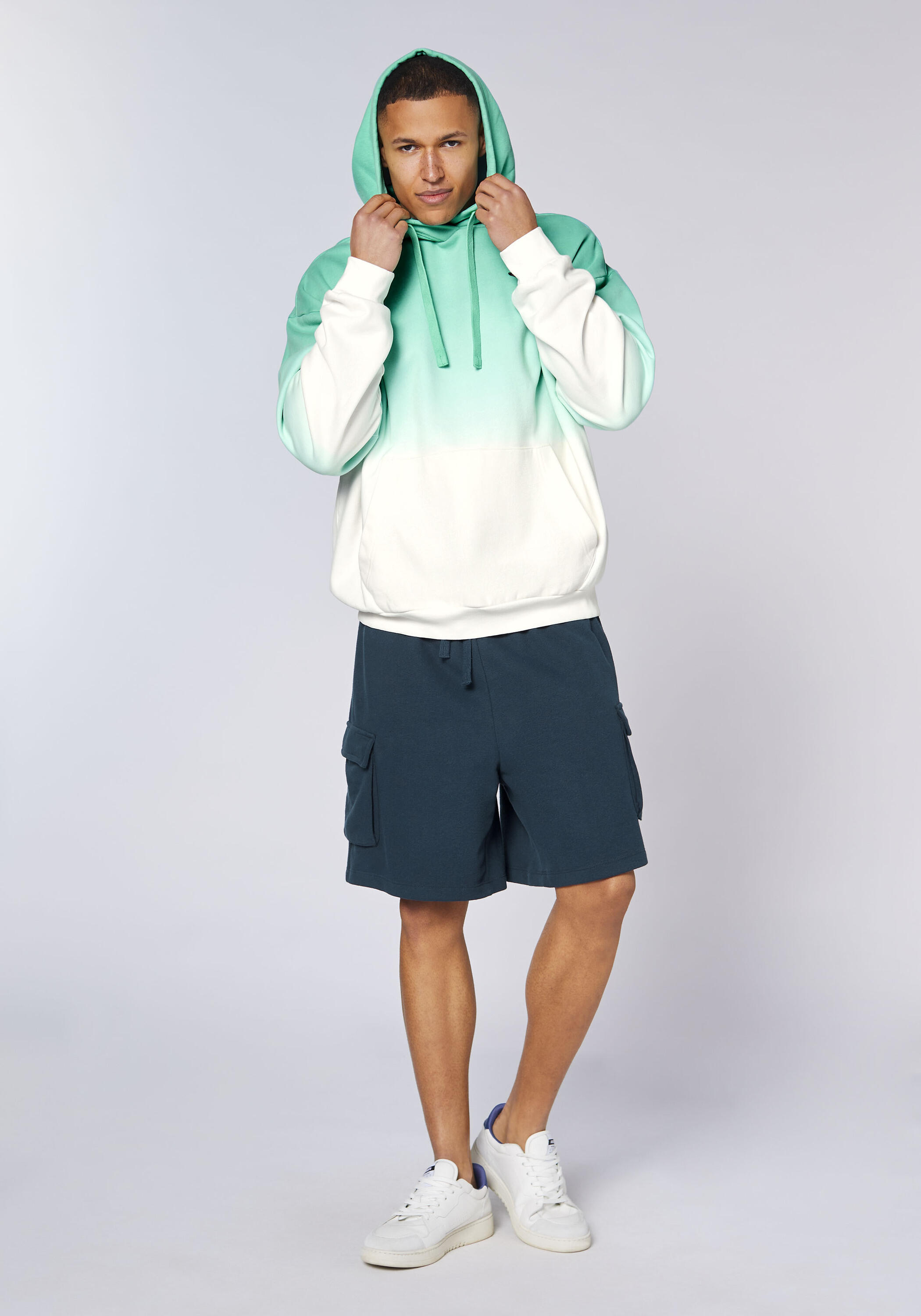Kapuzensweatshirt mit Farbverlauf 5/7