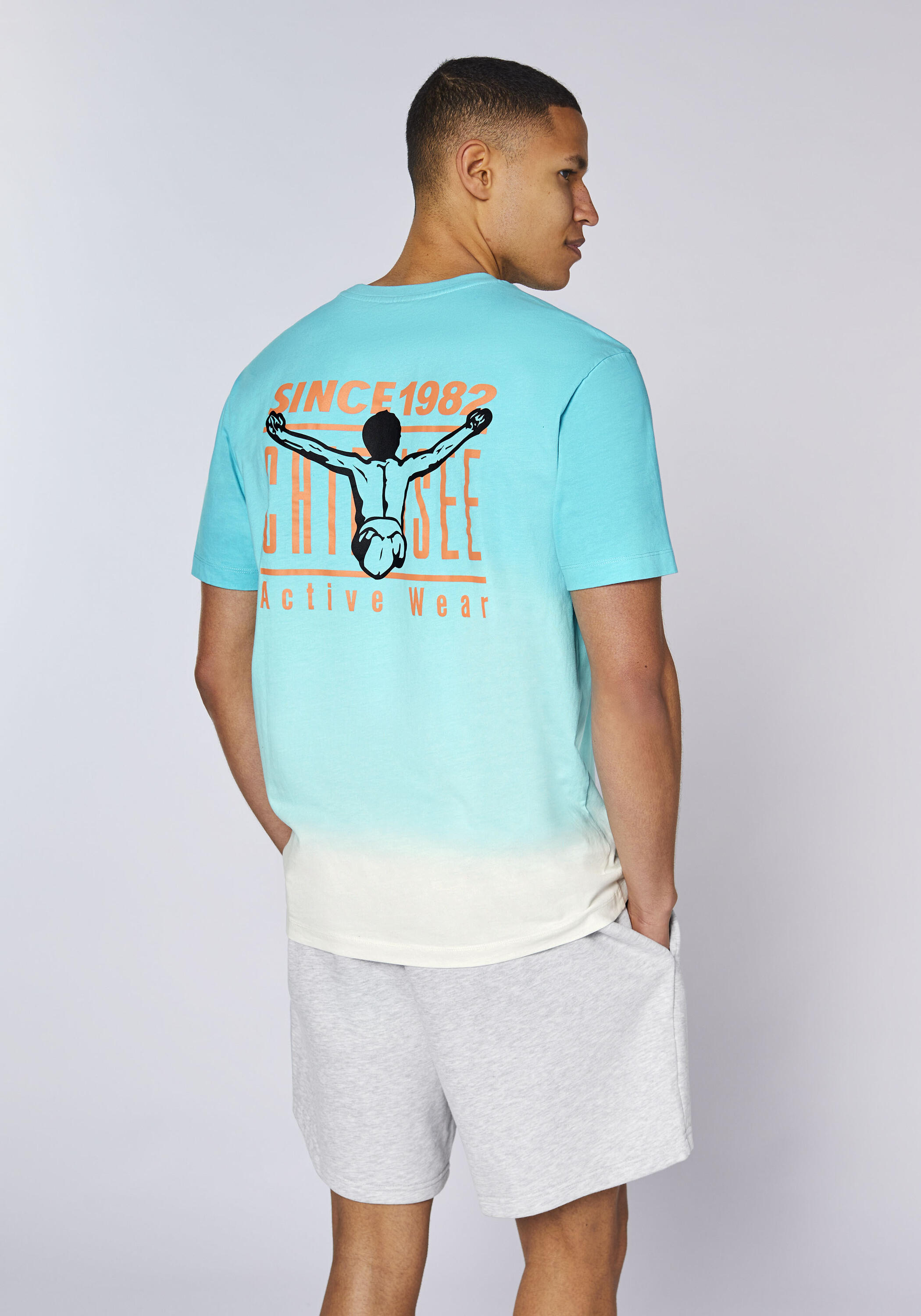 T-Shirt mit Dip-Dye Farbverlauf 3/6