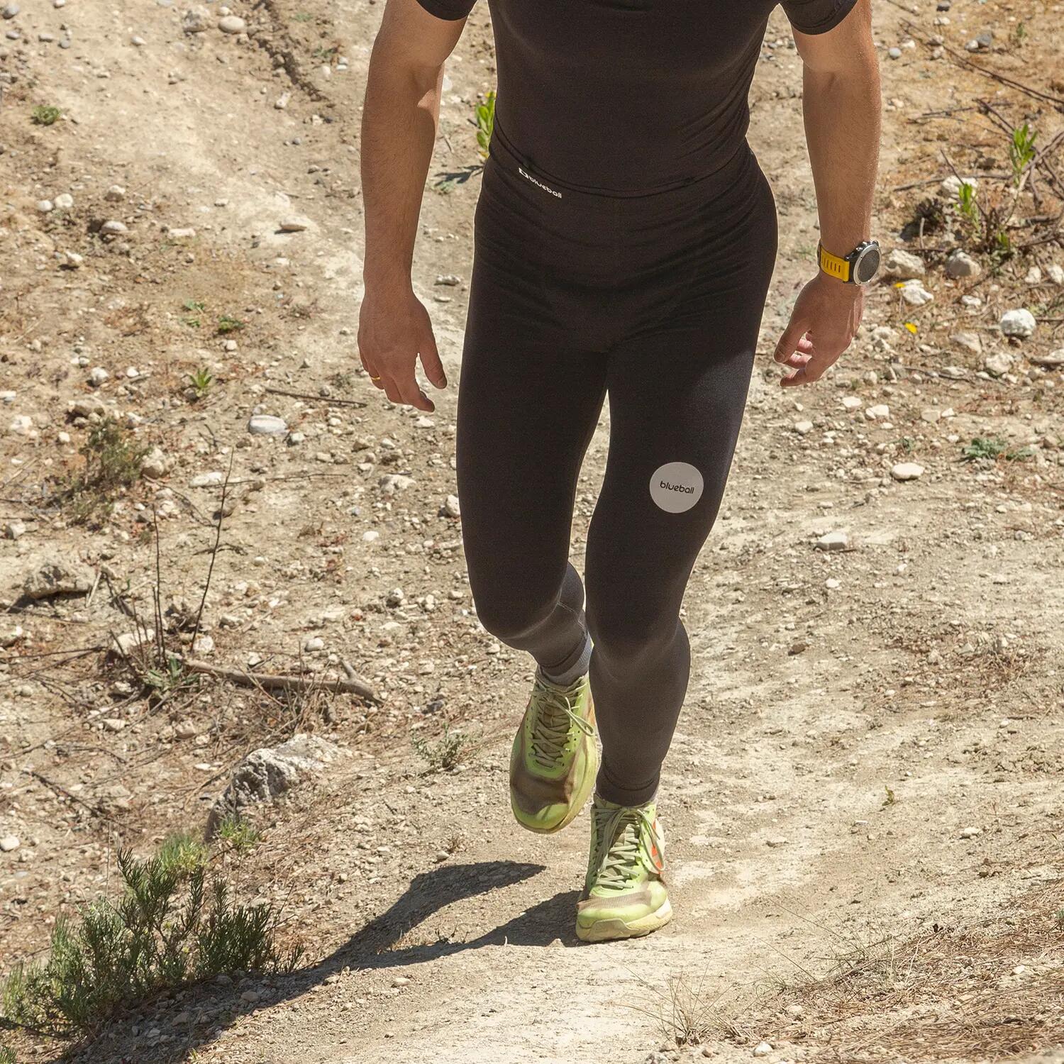 PANTALON LONG DE COMPRESSION RUNNING POUR HOMME BlueBall EN NOIR. 6/7