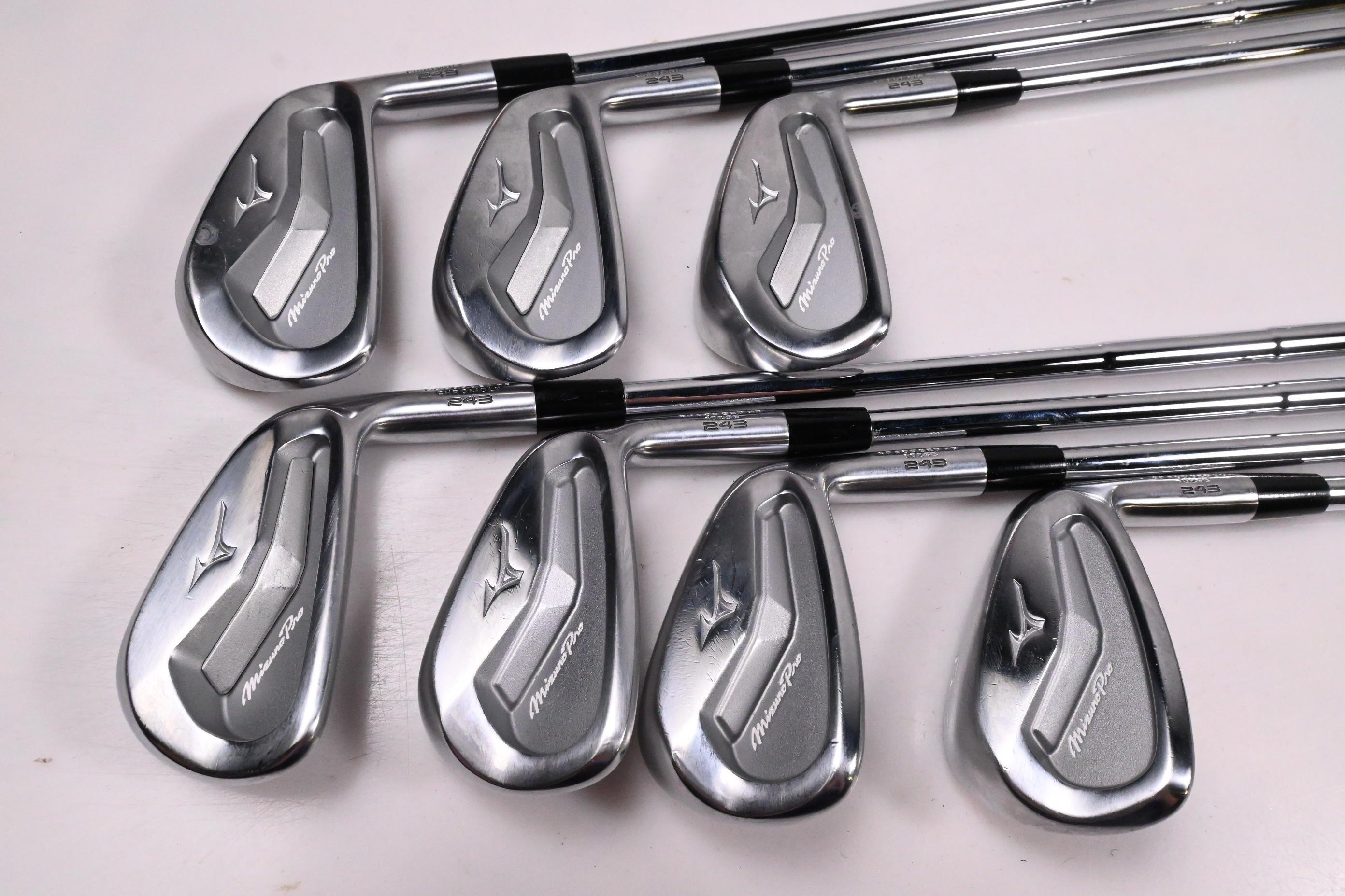 Mizuno Pro 243 Irons / 4-PW / Stiff Flex Dynamic Gold Mid 115 S300