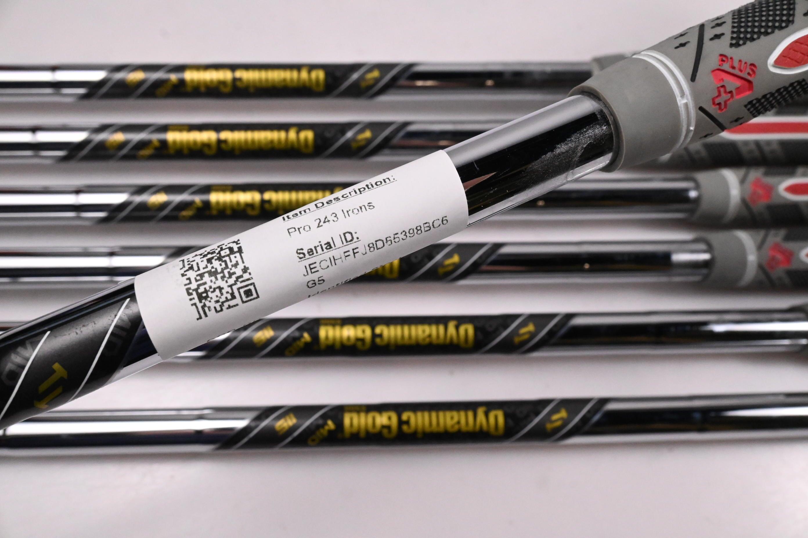 Mizuno Pro 243 Irons / 4-PW / Stiff Flex Dynamic Gold Mid 115 S300