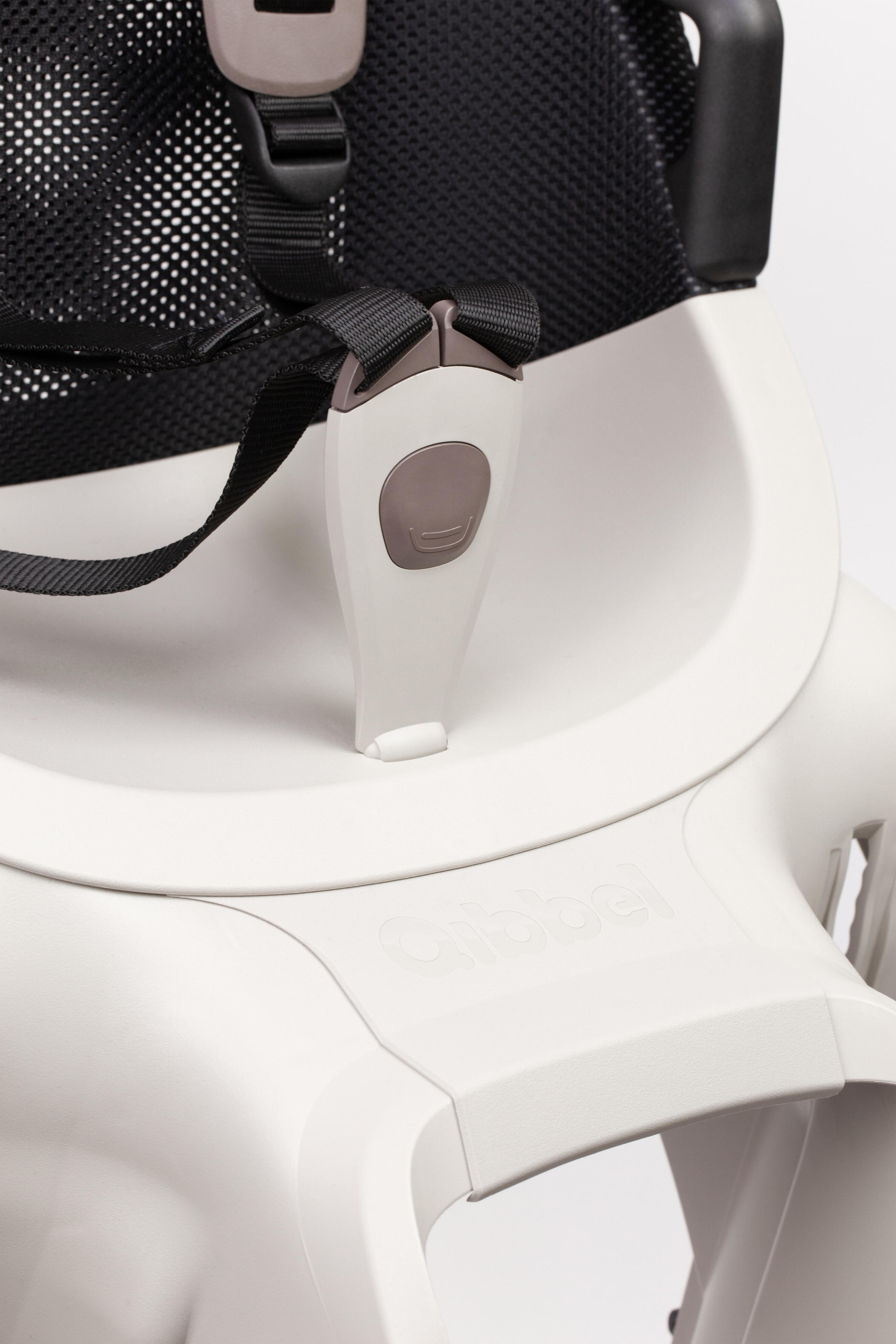 Qibbel Air Pebble Grey, rear seat with carrier fitment Quickconnect 2/6