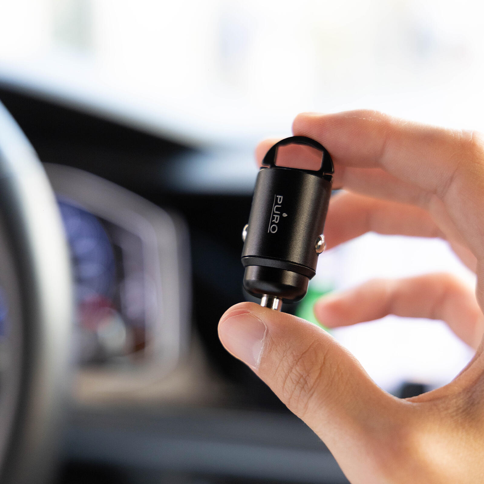 Mini Caricatore da Auto "Bullet" USB-C, USB-A Fast Charging e Power Delivery 30W 5/7