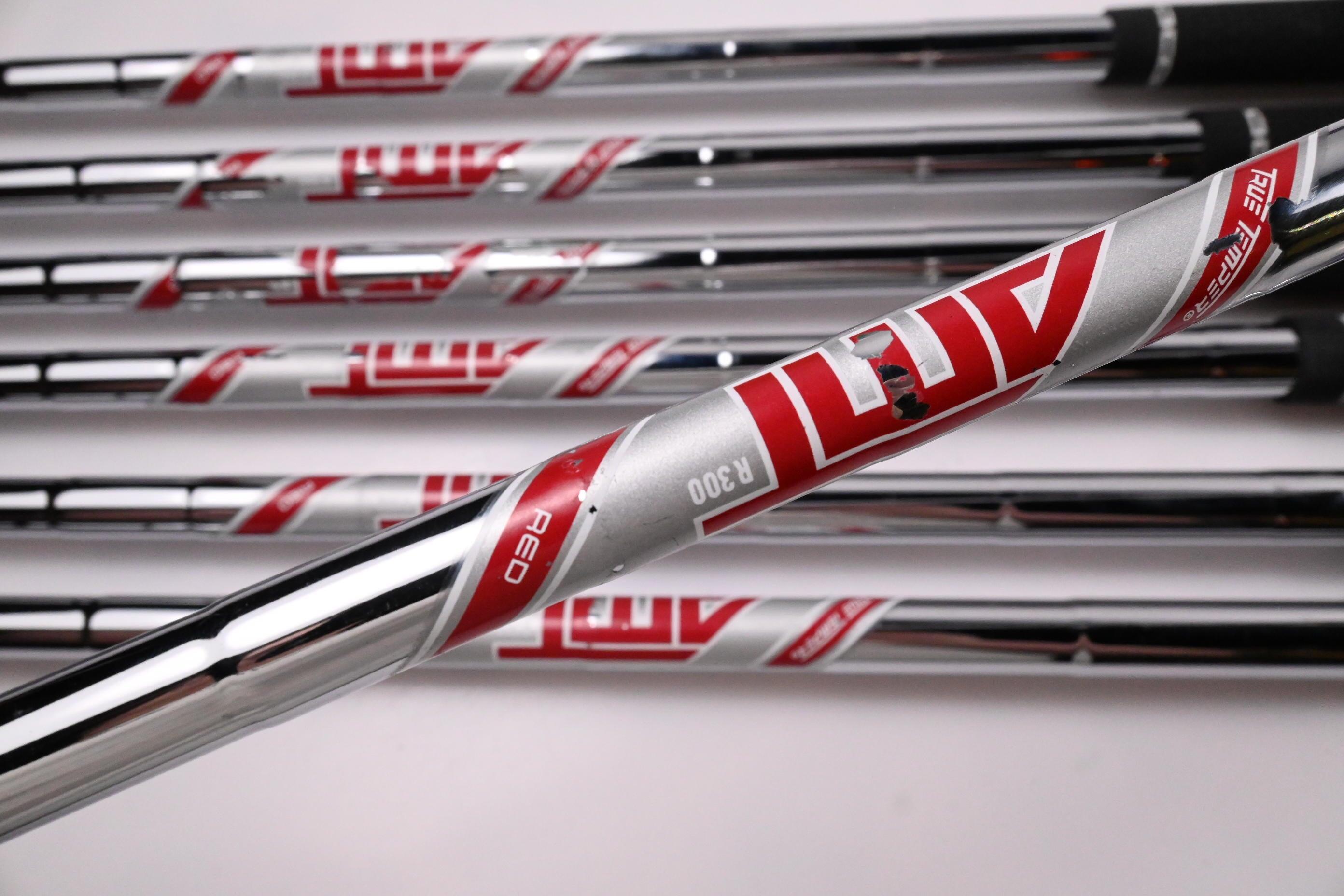 Titleist T350 Irons / 5-PW+48° / Regular Flex True Temper AMT Red