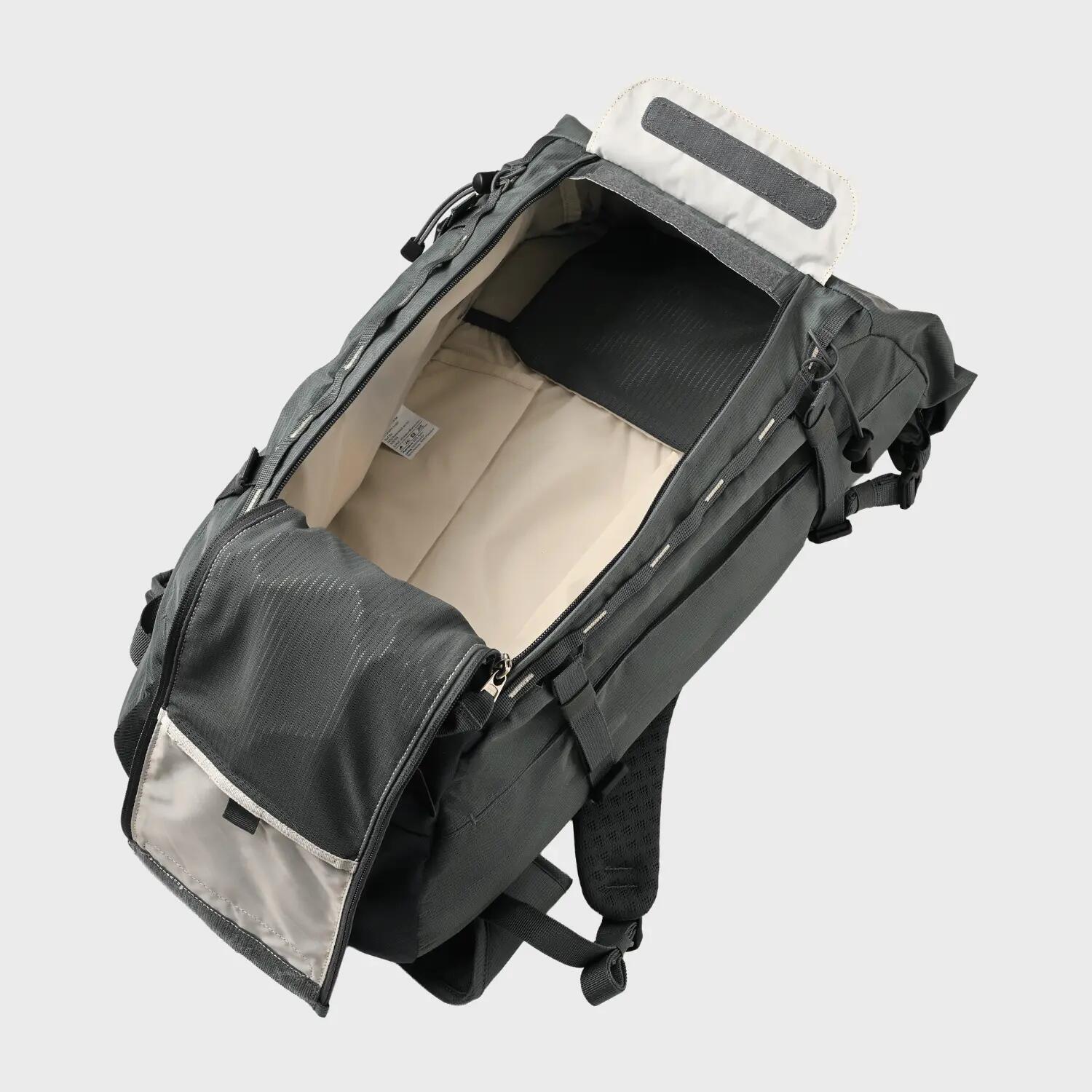 Zaino da trekking 30L donna uomo per sport di montagna, rolltop, 30 litri verde 3/7