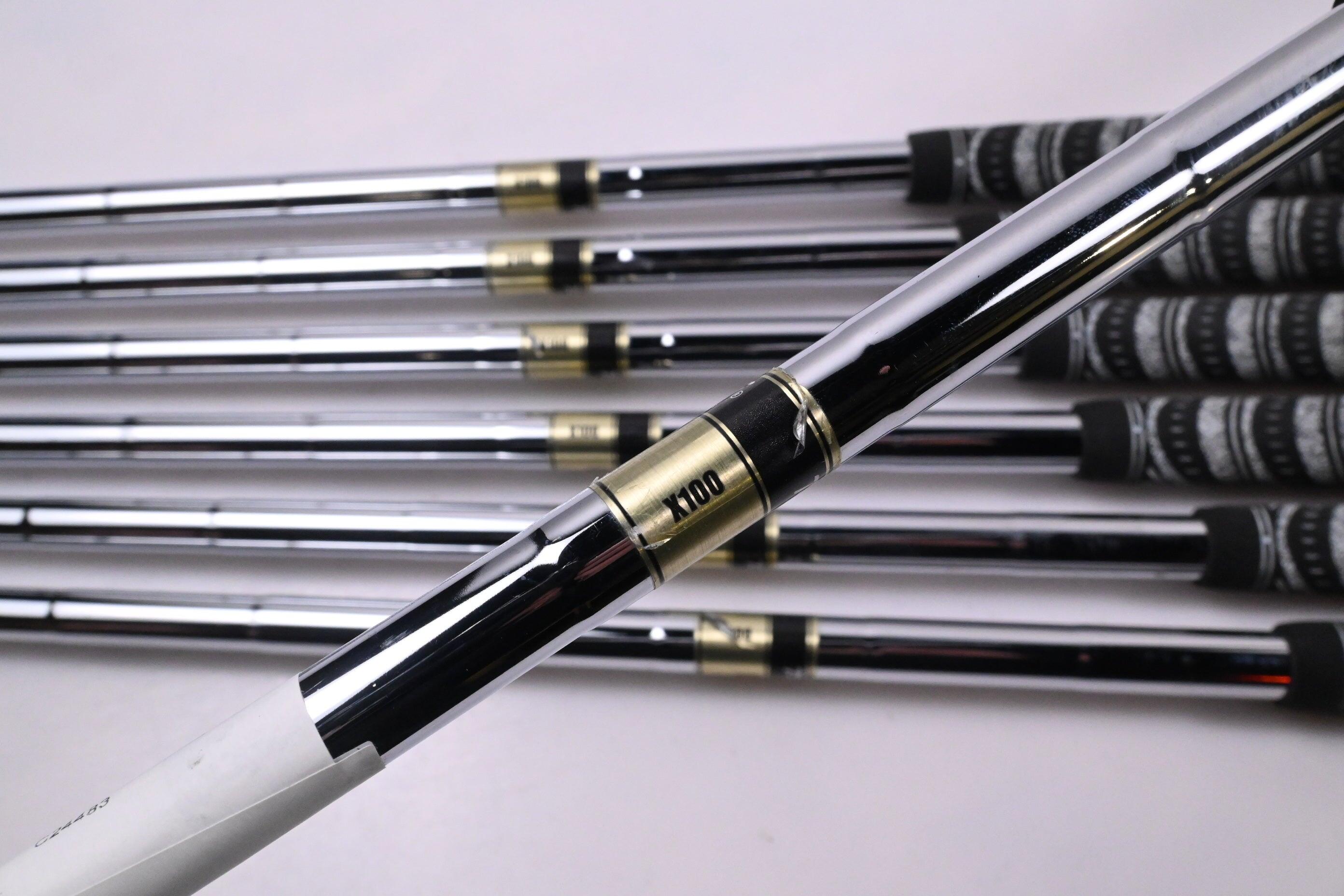 Mizuno Pro 241 Irons / 4-PW / X-Flex Dynamic Gold X100 Shafts 