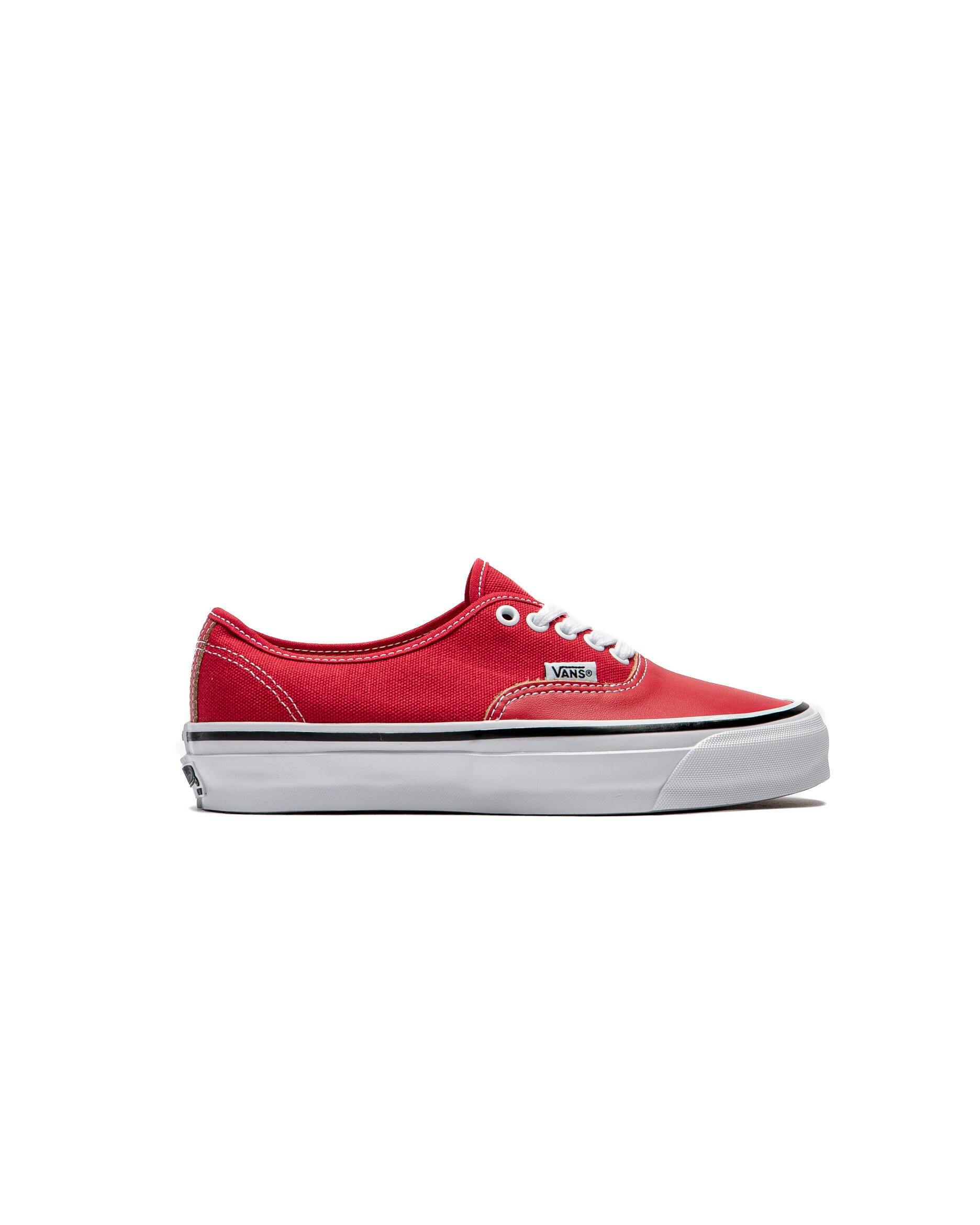 VANS picture