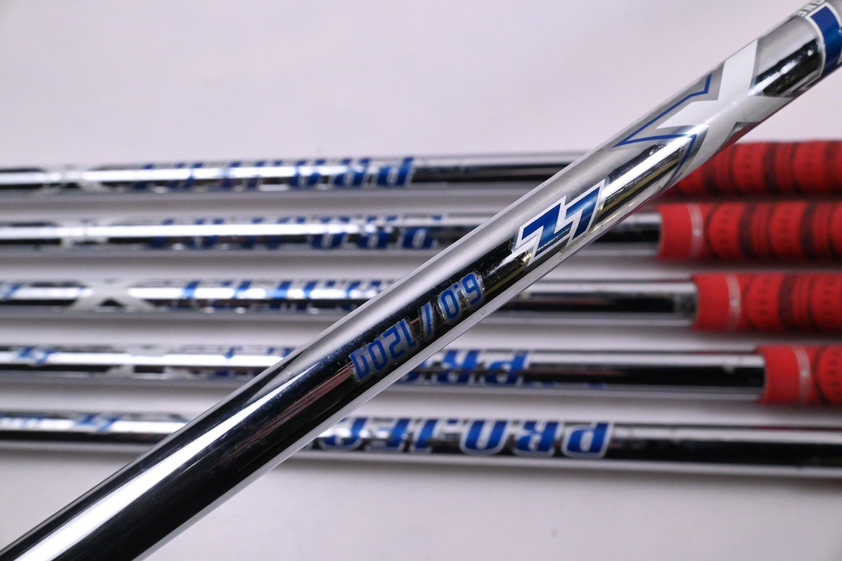 Titleist T200 2023 Irons / 5-PW / Stiff Flex Project X LZ 120 