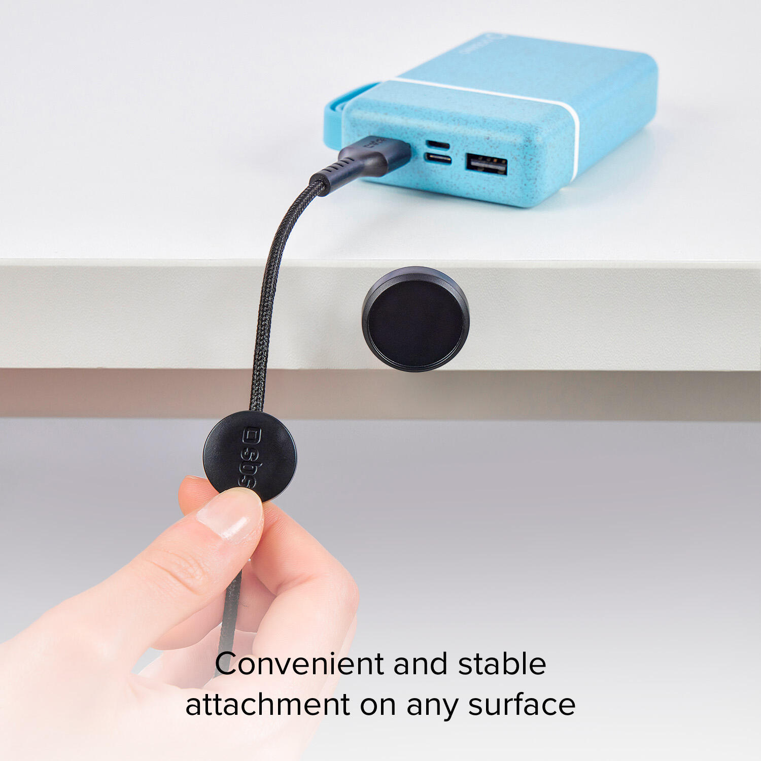 Câble USB-C vers USB-C avec support magnétique 4/4