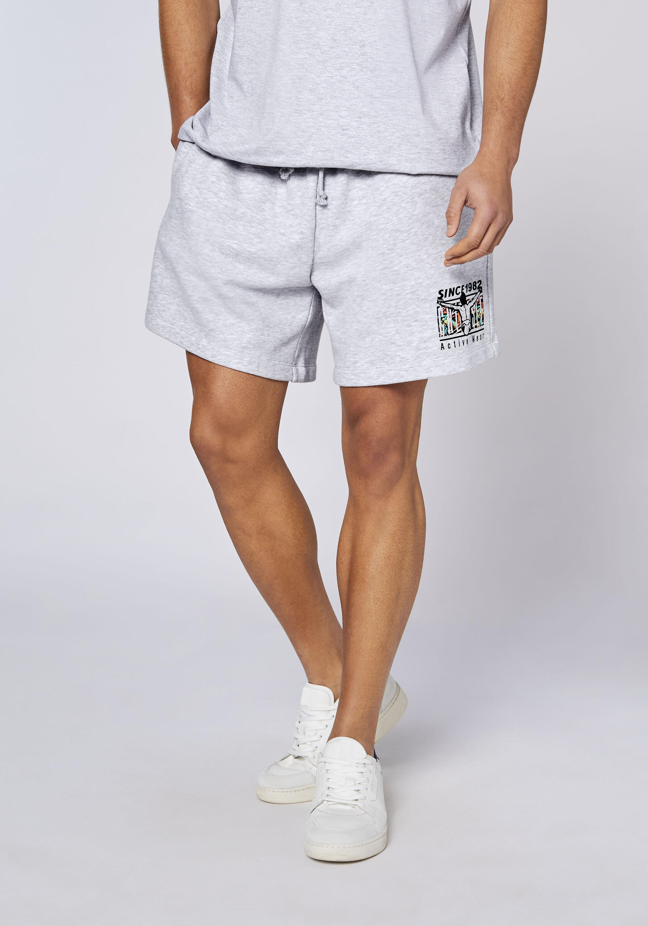Shorts mit Retroprint 3/7