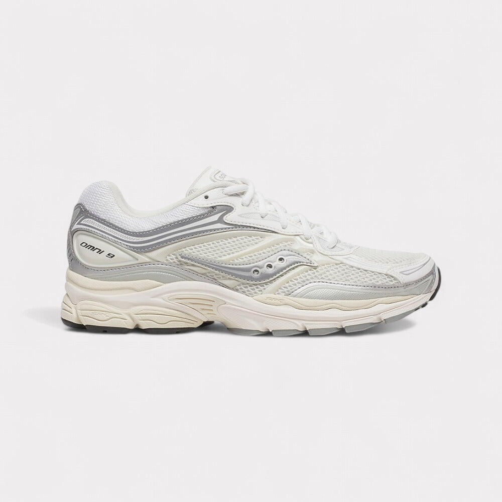 SAUCONY picture