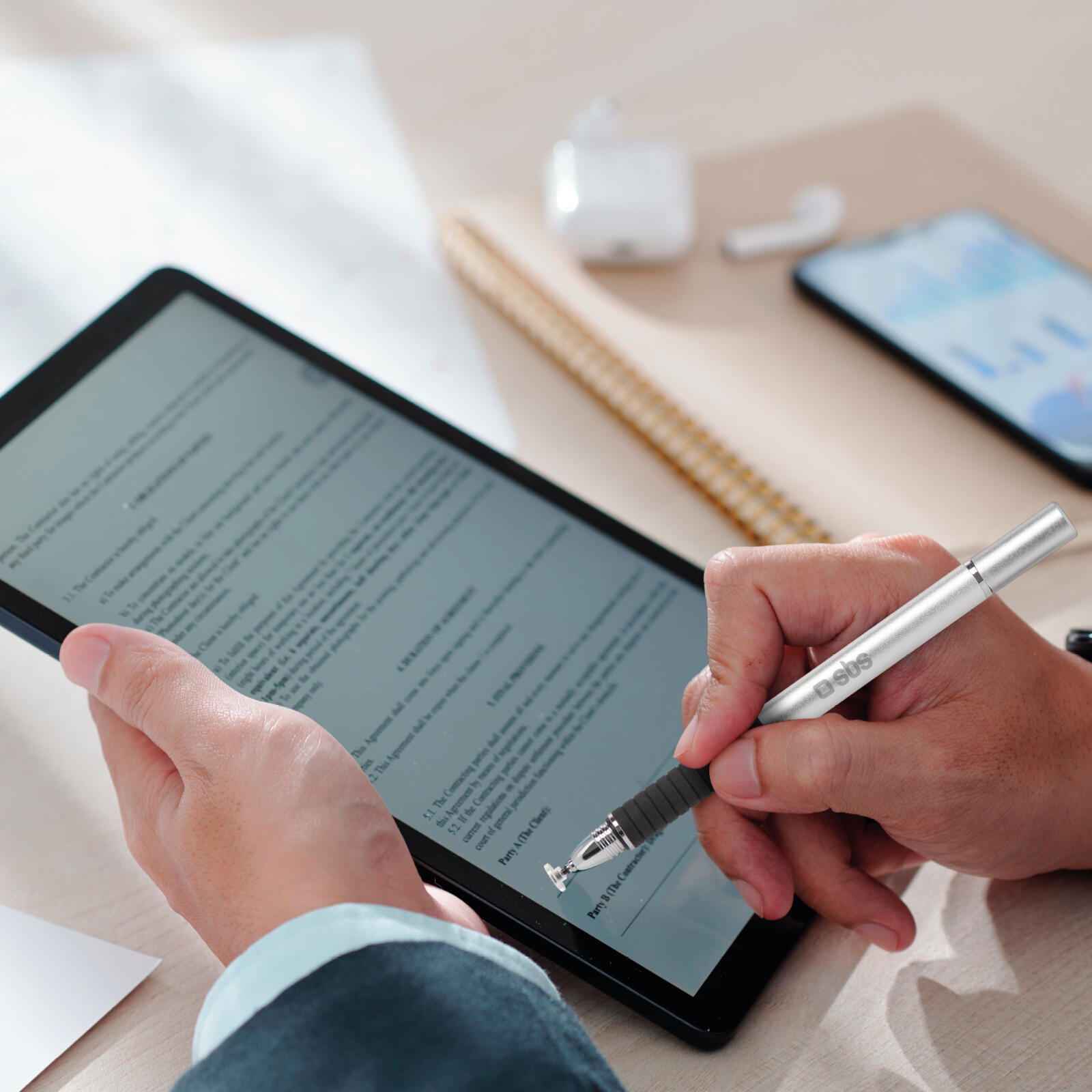 Penna capacitiva per smartphone e tablet 2/3