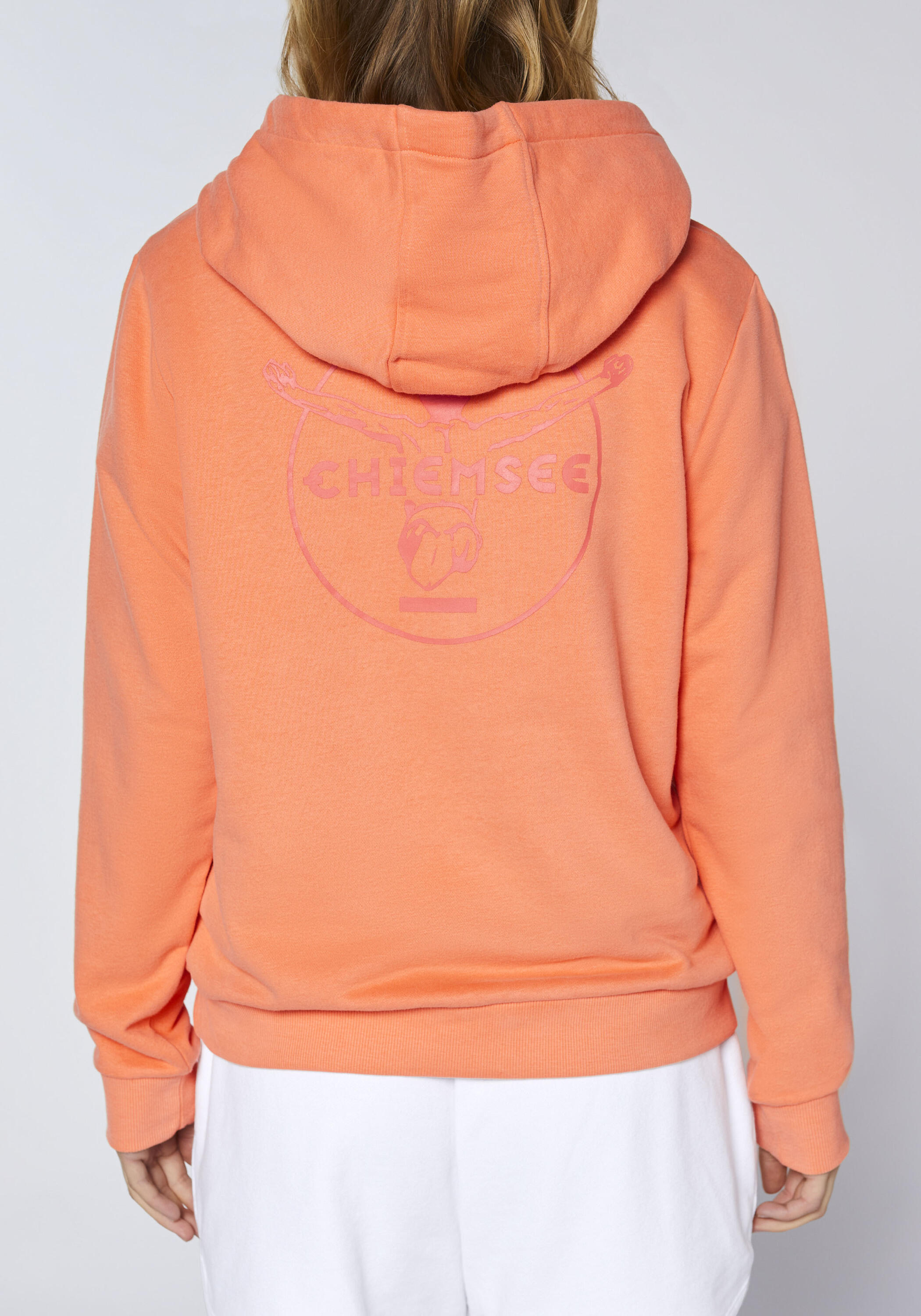Kapuzensweatshirt mit Kängurutasche 7/7