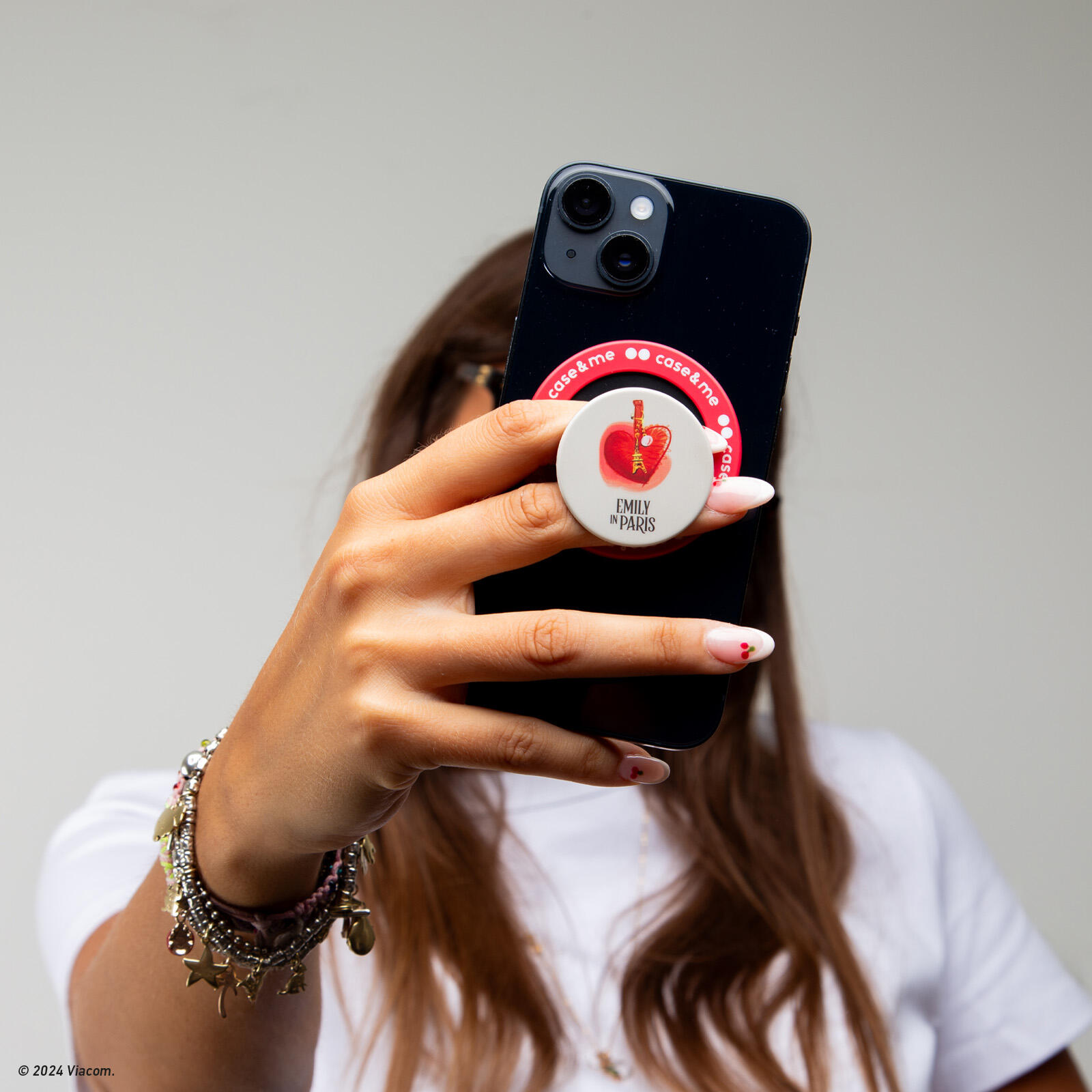 Support universel pour smartphone sur le thème Emily in Paris 2/4