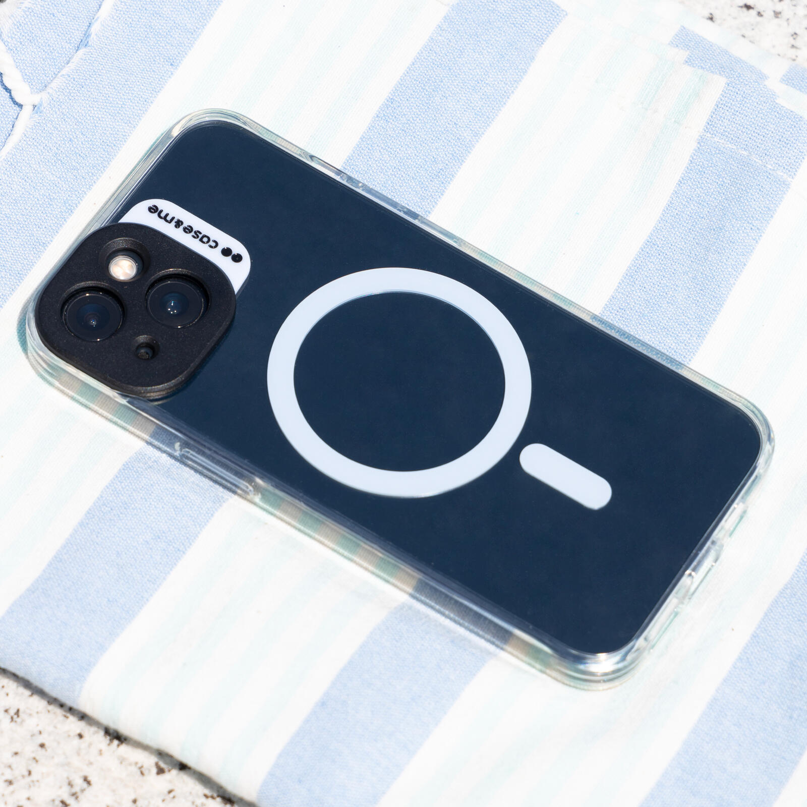 MagColor Case - cover trasparente compatibile con ricarica MagSafe per iPhone 15 3/7
