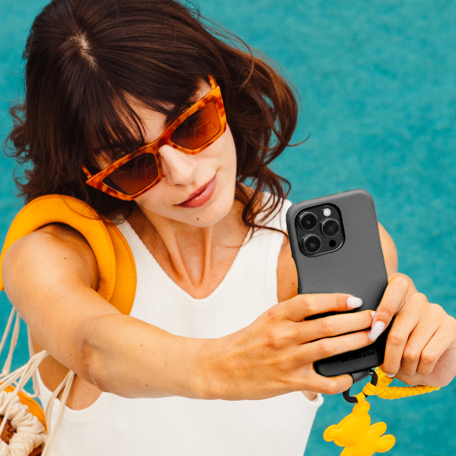 Cover Amelie in materiale premium per iPhone 15 Pro 2/6