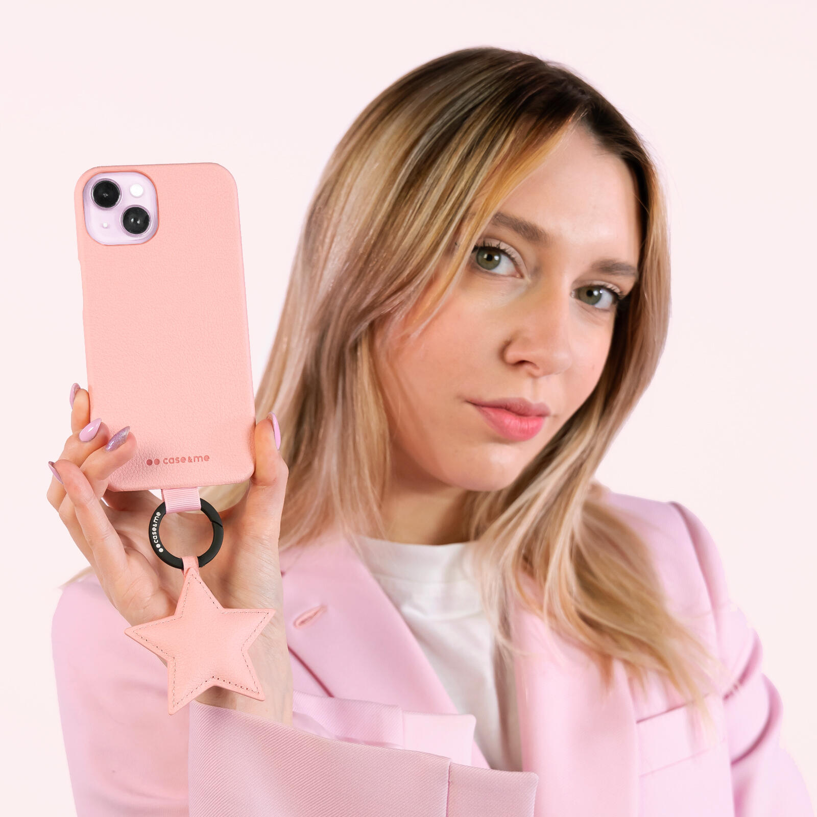 Coque Amelie en matériau premium pour iPhone 15 6/6