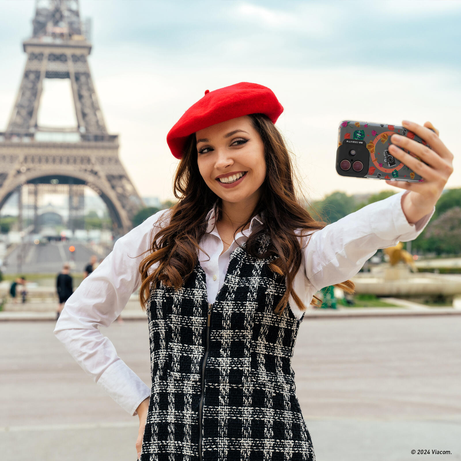 Cover Emily in Paris compatibile MagSafe per iPhone 16 4/5
