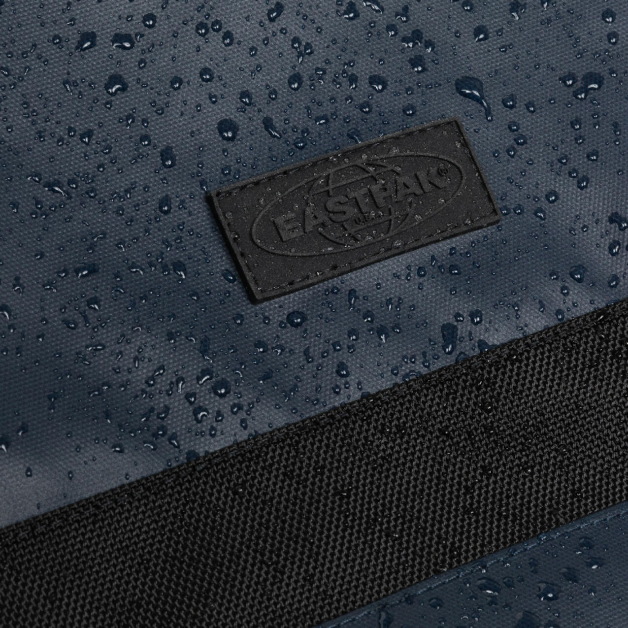 Mochila Eastpak Tecum M 3/7