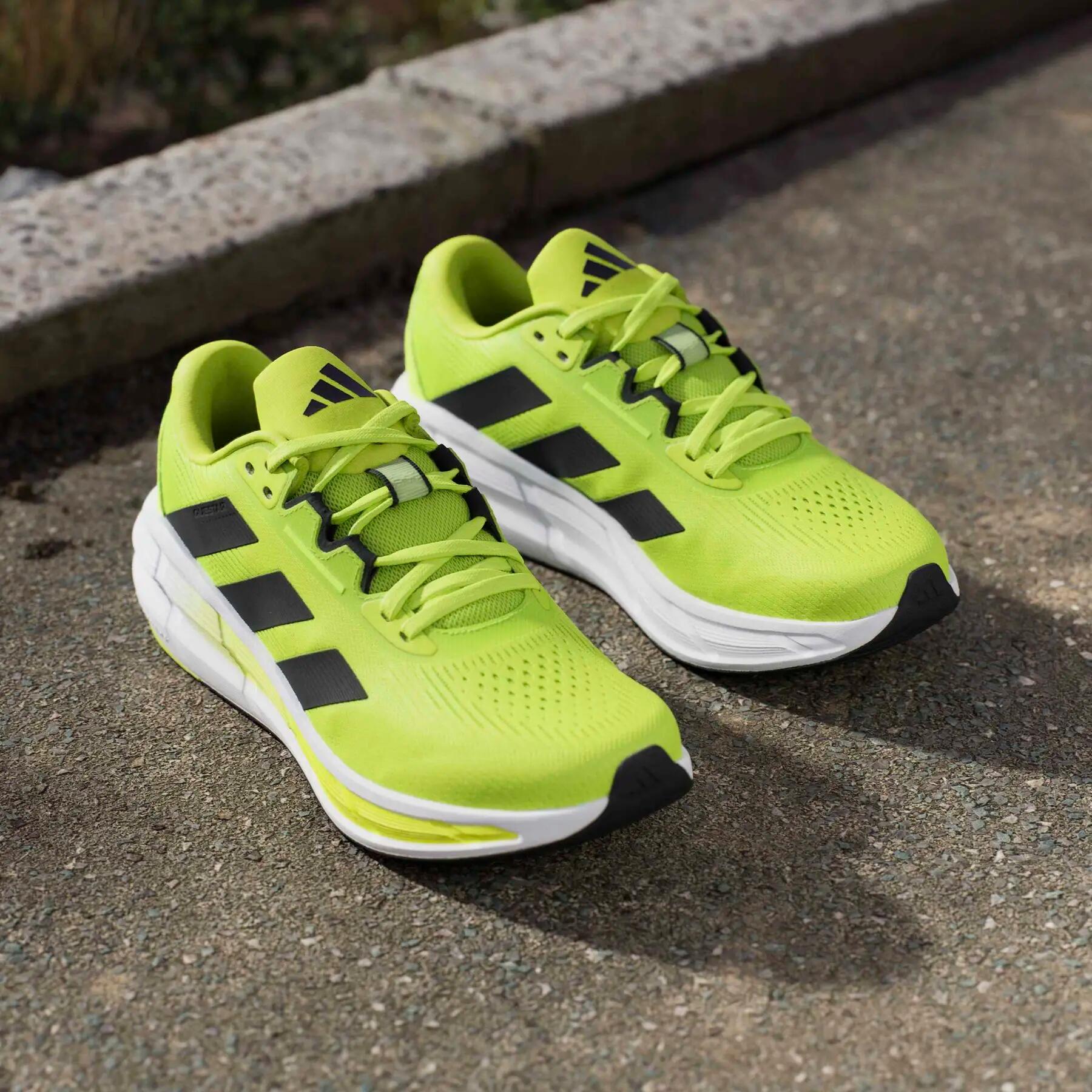 Chaussures de running adidas Questar 3 7/7