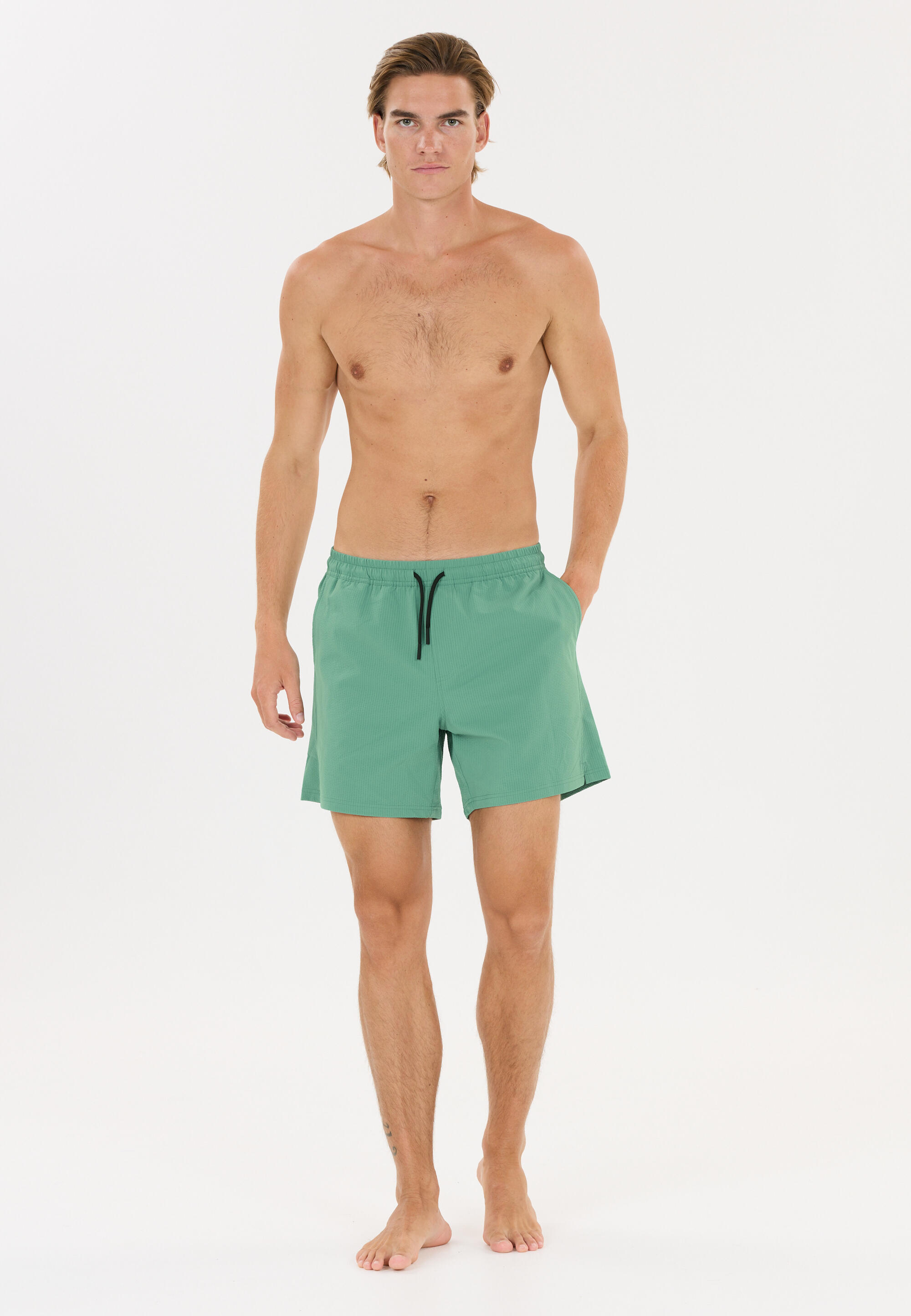Pantalón corto Virtus Kansae 3/5