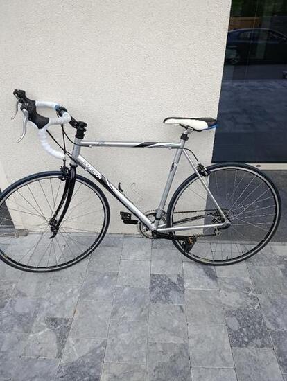 Tussen Particulieren - Decathlon racefiets.