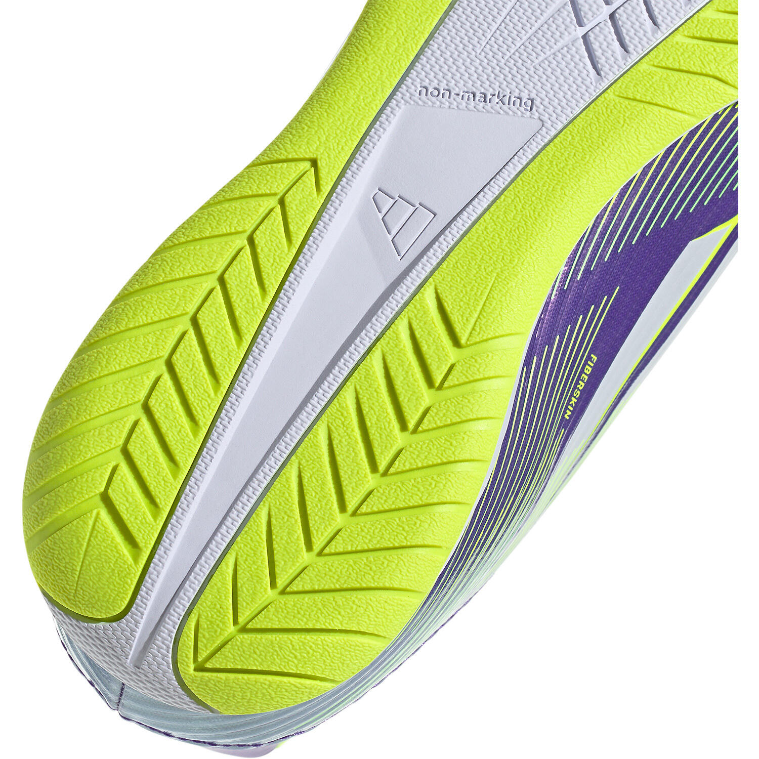 Buty piłkarskie adidas F50 Club IN 5/7