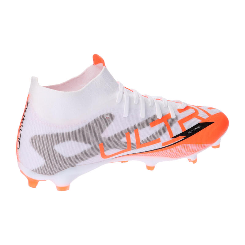 Pantofi de fotbal pentru bărbați PUMA Ultra 5 Match+ FG/AG