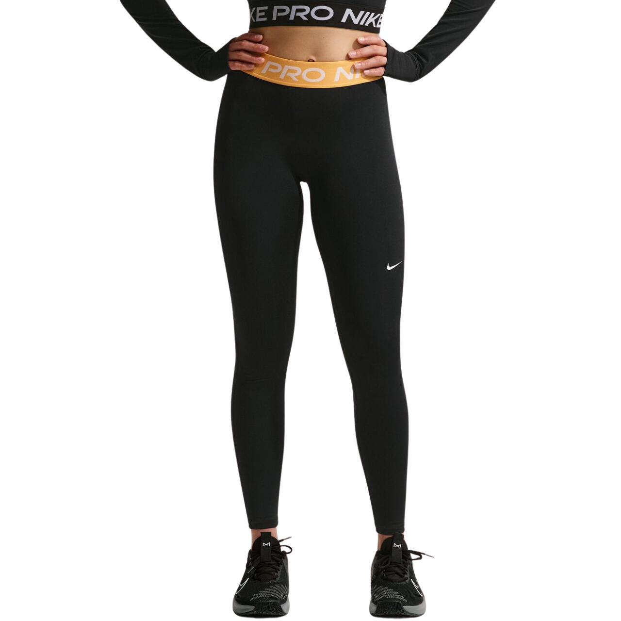 NIKE picture