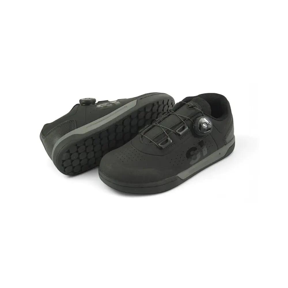 Shoes S1 Accell