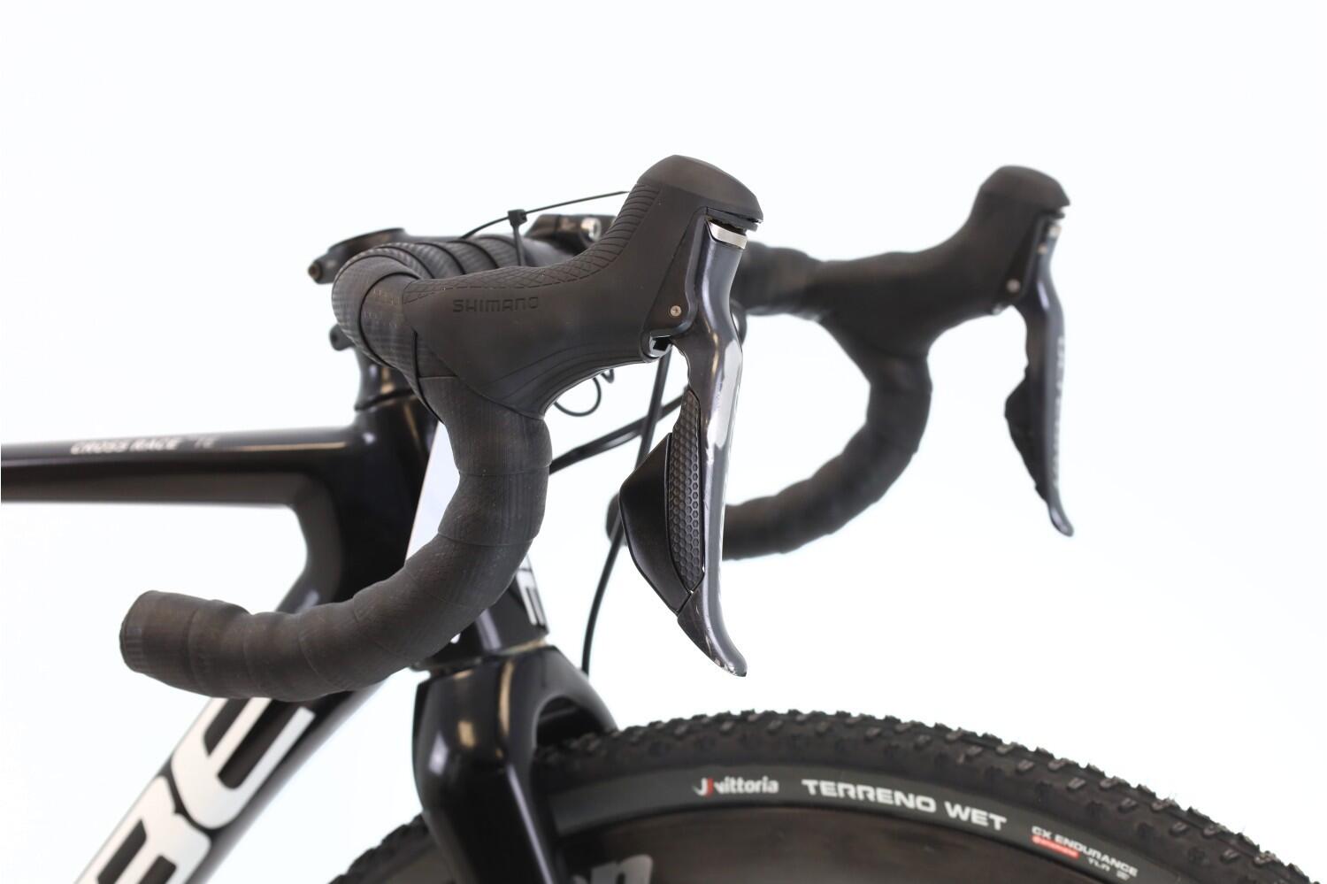 Segunda Vida · Gravel ·  Cross Race C62 TE Di2 11V · En buen estado 6/8