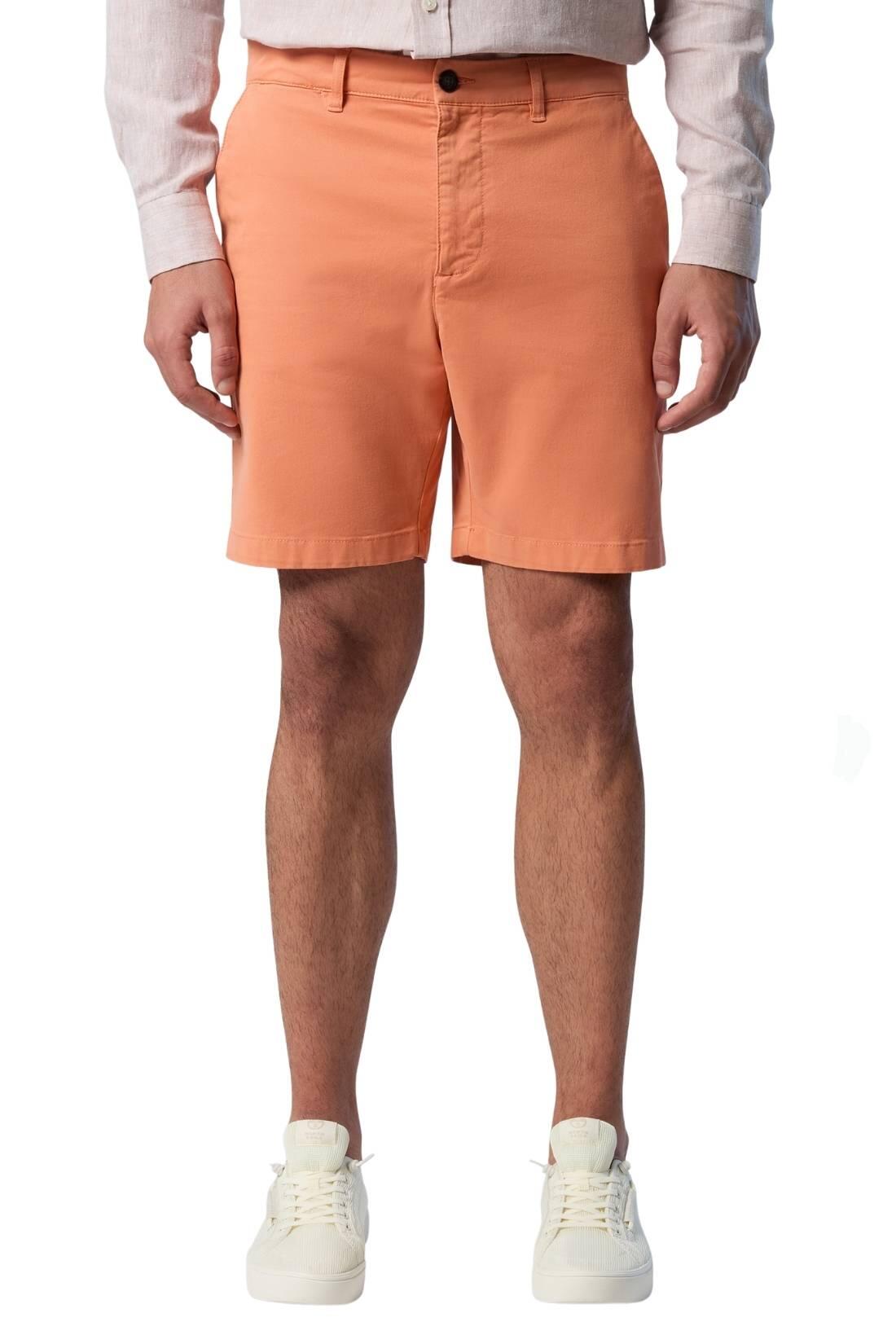 Bermuda chino uomo in gabardina 2/3
