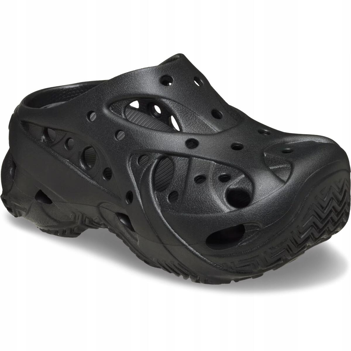 CROCS picture