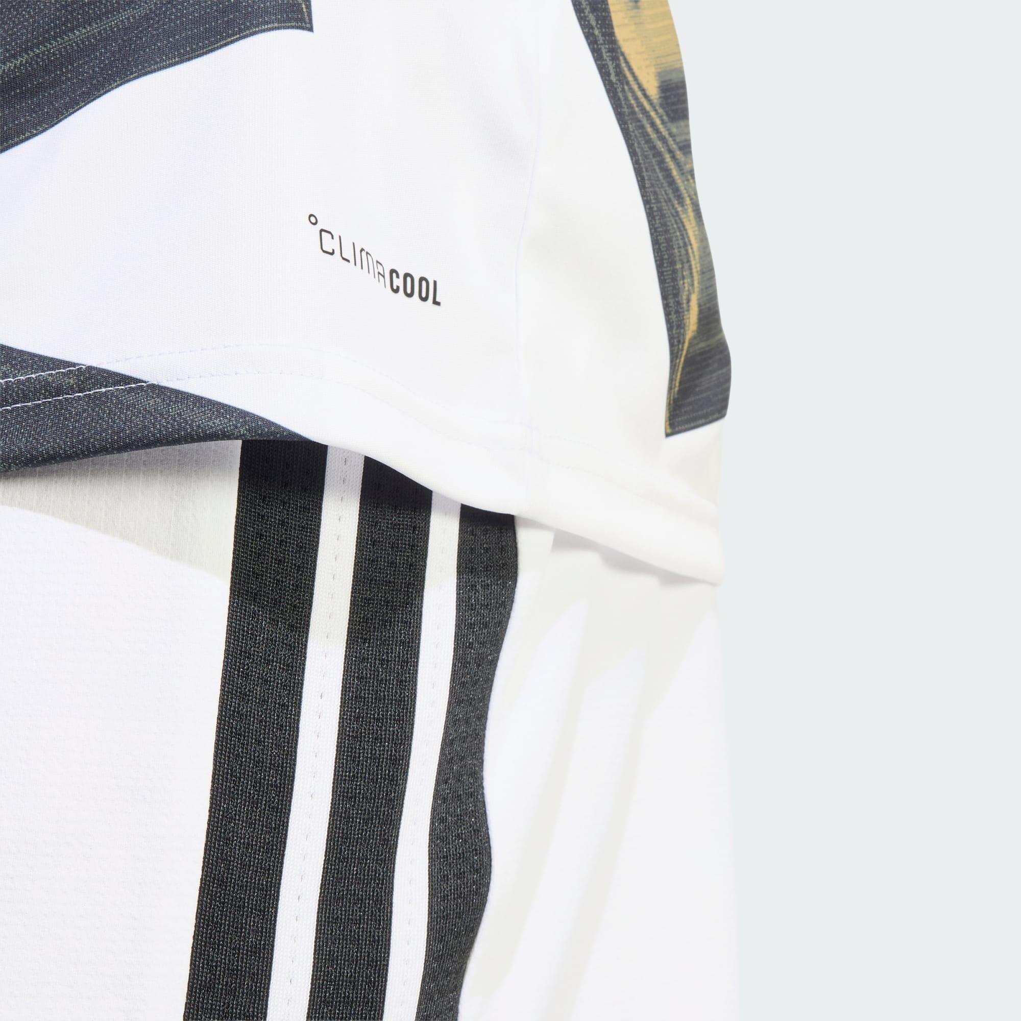 Juventus Turin 26/27 Pre-Match Shirt 5/7