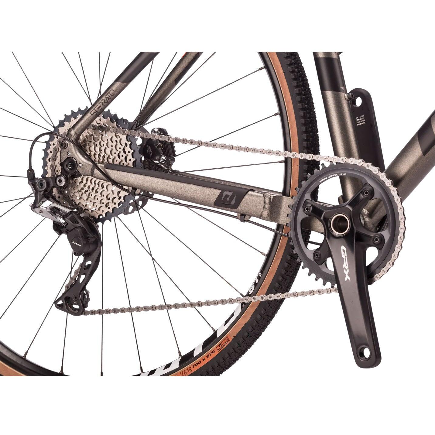 28" Vélo Gravel homme STERRATO 9.9 avec fourche en carbone UD, transmission 1 x 3/3