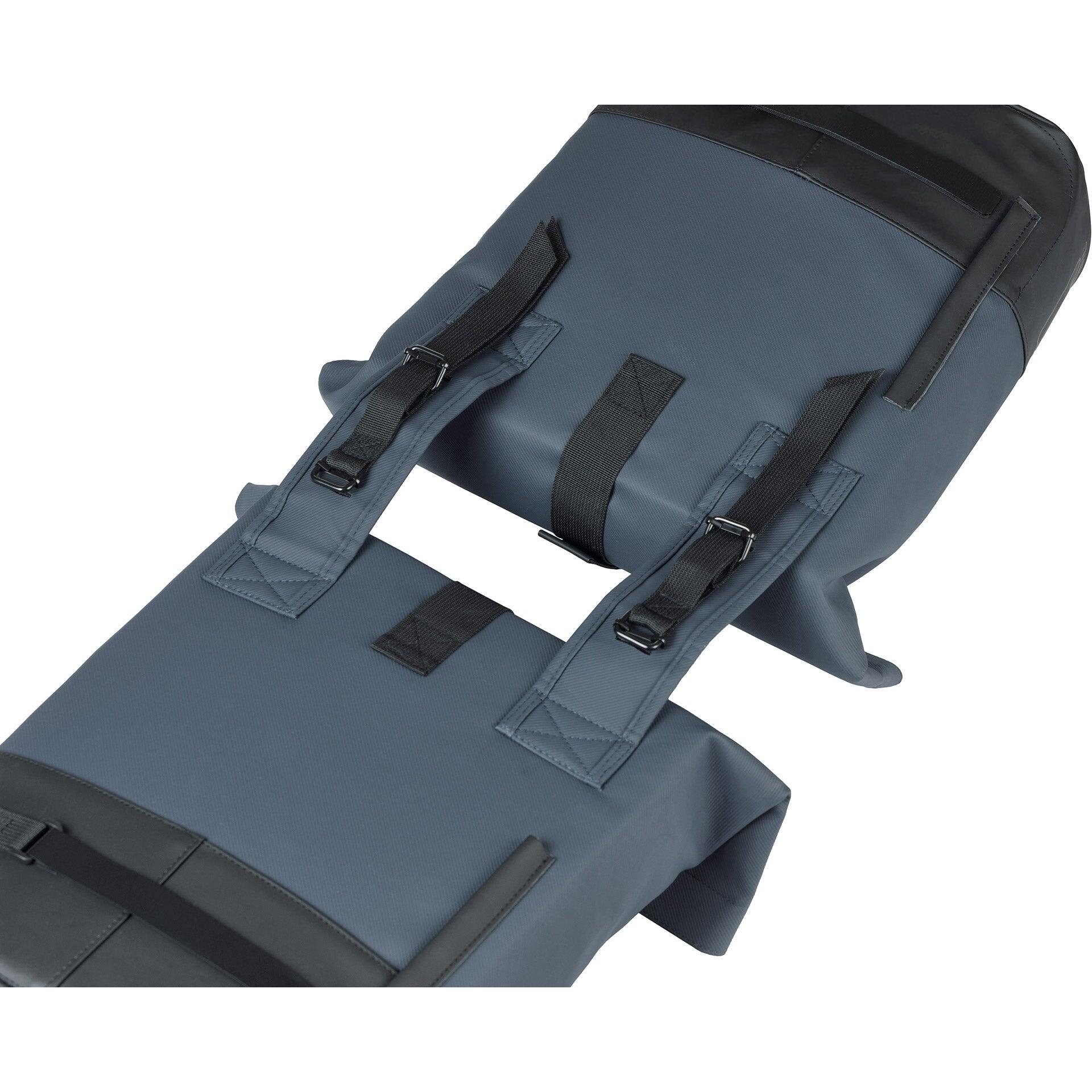 Saco traseiro Basil Cove 32L 6/6
