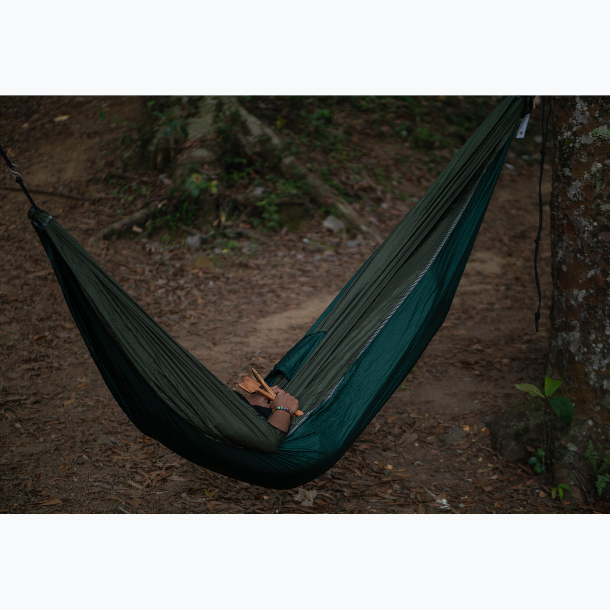 Hamak turystyczny Ticket To The Moon King Size Hammock - dark green/leaf green 7/7
