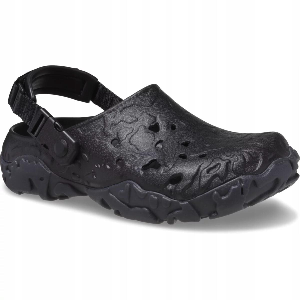 CROCS picture