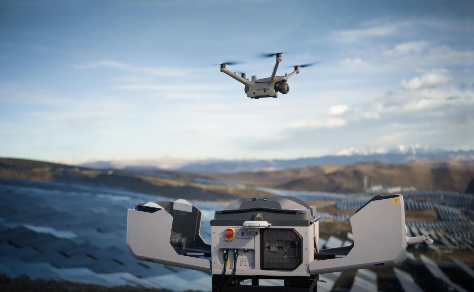 DJI Matrice 4TD Wärmebilddrohne 3/7